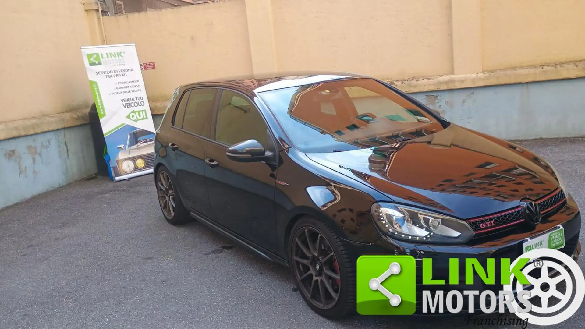 Volkswagen Golf 2.0 TSI 5p. GTI 5P 210CV Nero - 2
