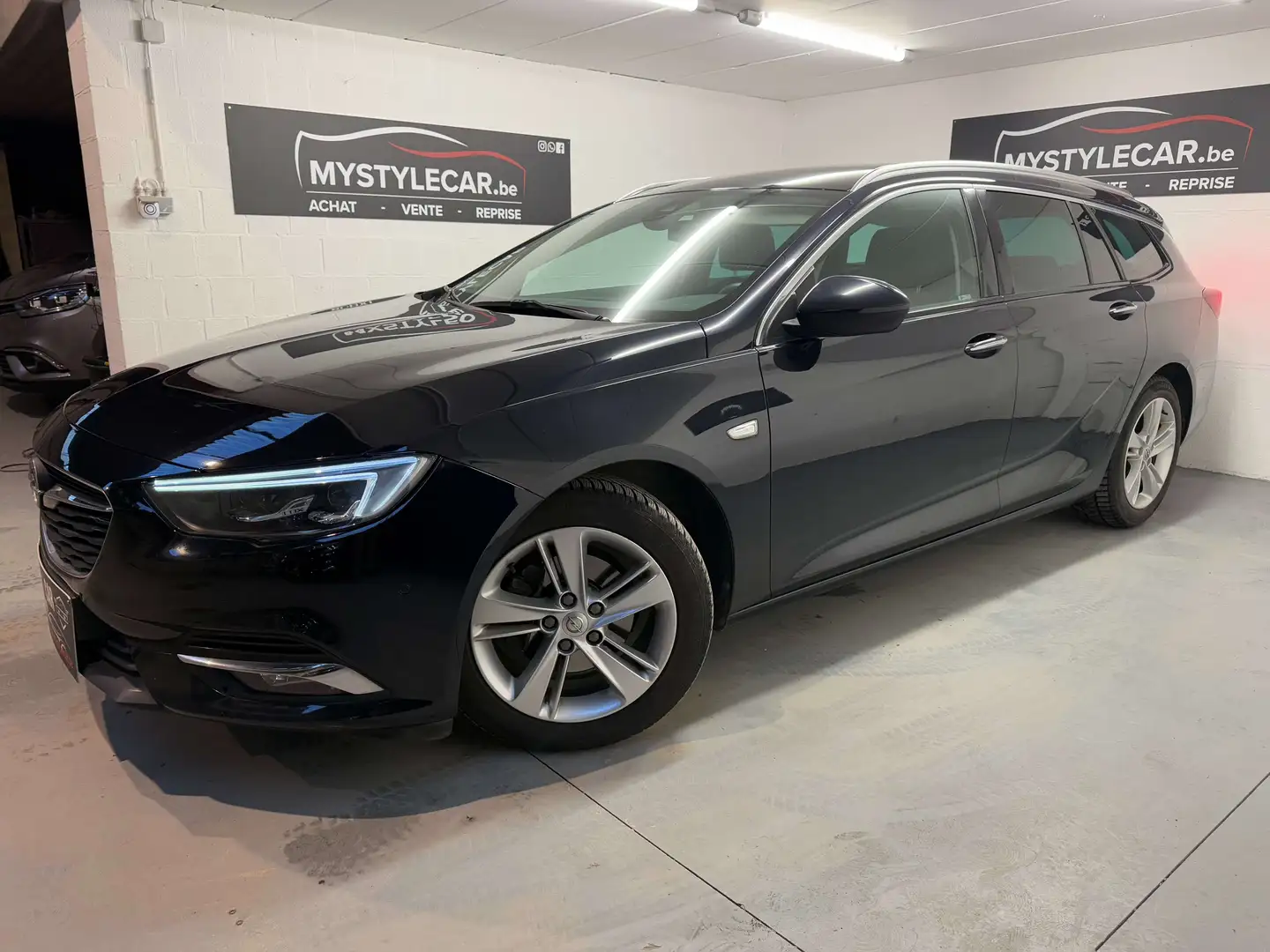 Opel Insignia Sports Tourer 1.6 CDTI, cuir, Led, Garantie 1an Bleu - 1