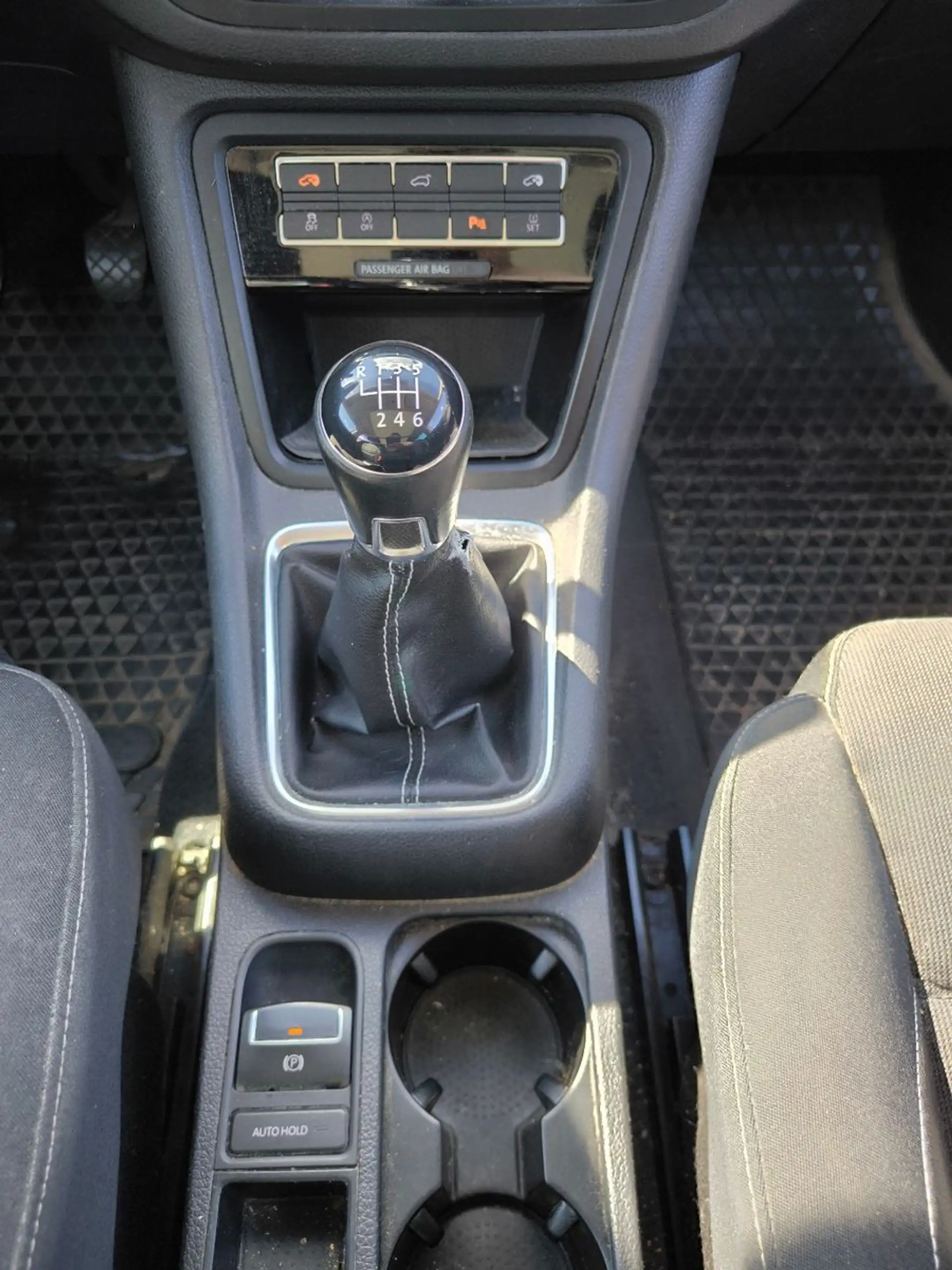 Volkswagen Sharan #Highline#Navi#XenonAllrad#6Sitze#Shz#AHK# — photo 7