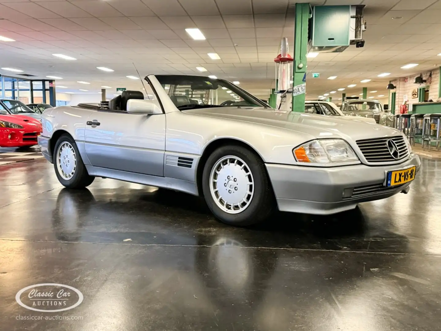 Mercedes-Benz 300 - ONLINE AUCTION Gri - 1