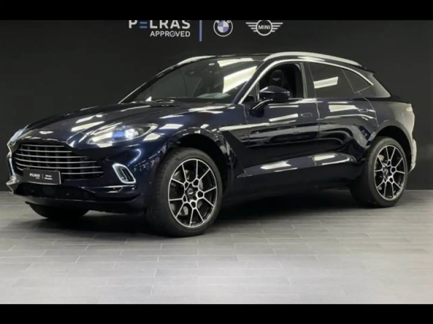 Aston Martin DBX 4.0 V8 biturbo 550ch BVA9 Blau - 1