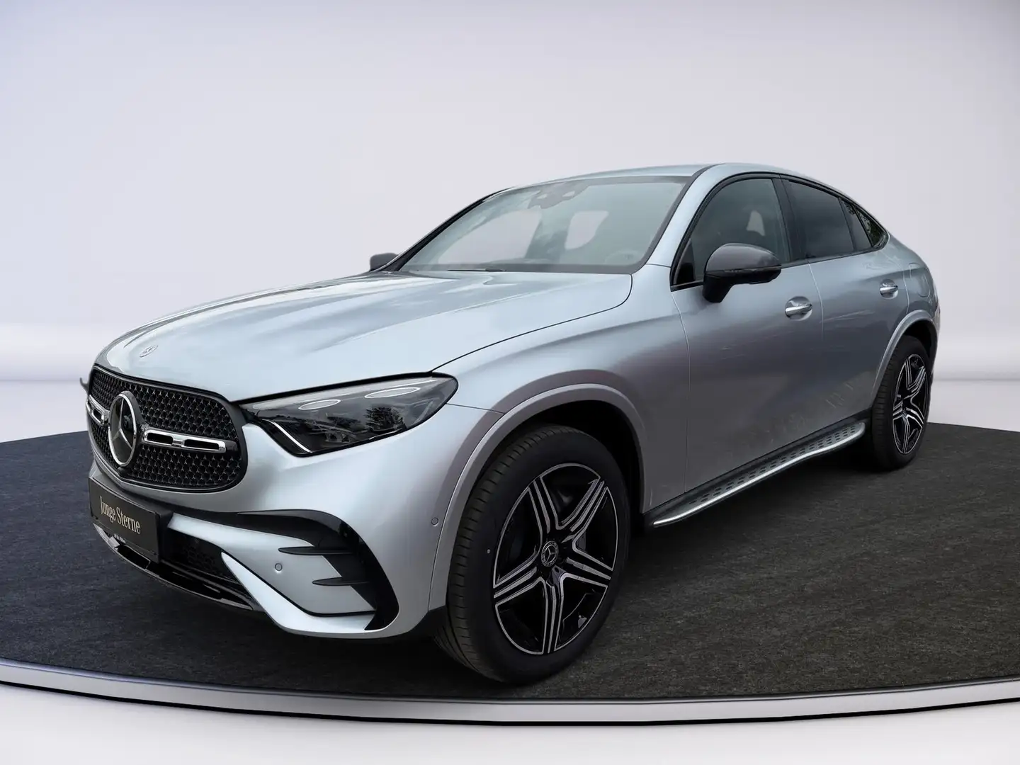 Mercedes-Benz GLC 300 de 4MATIC Coupé AMG AHK Night 360° Winter Silber - 2