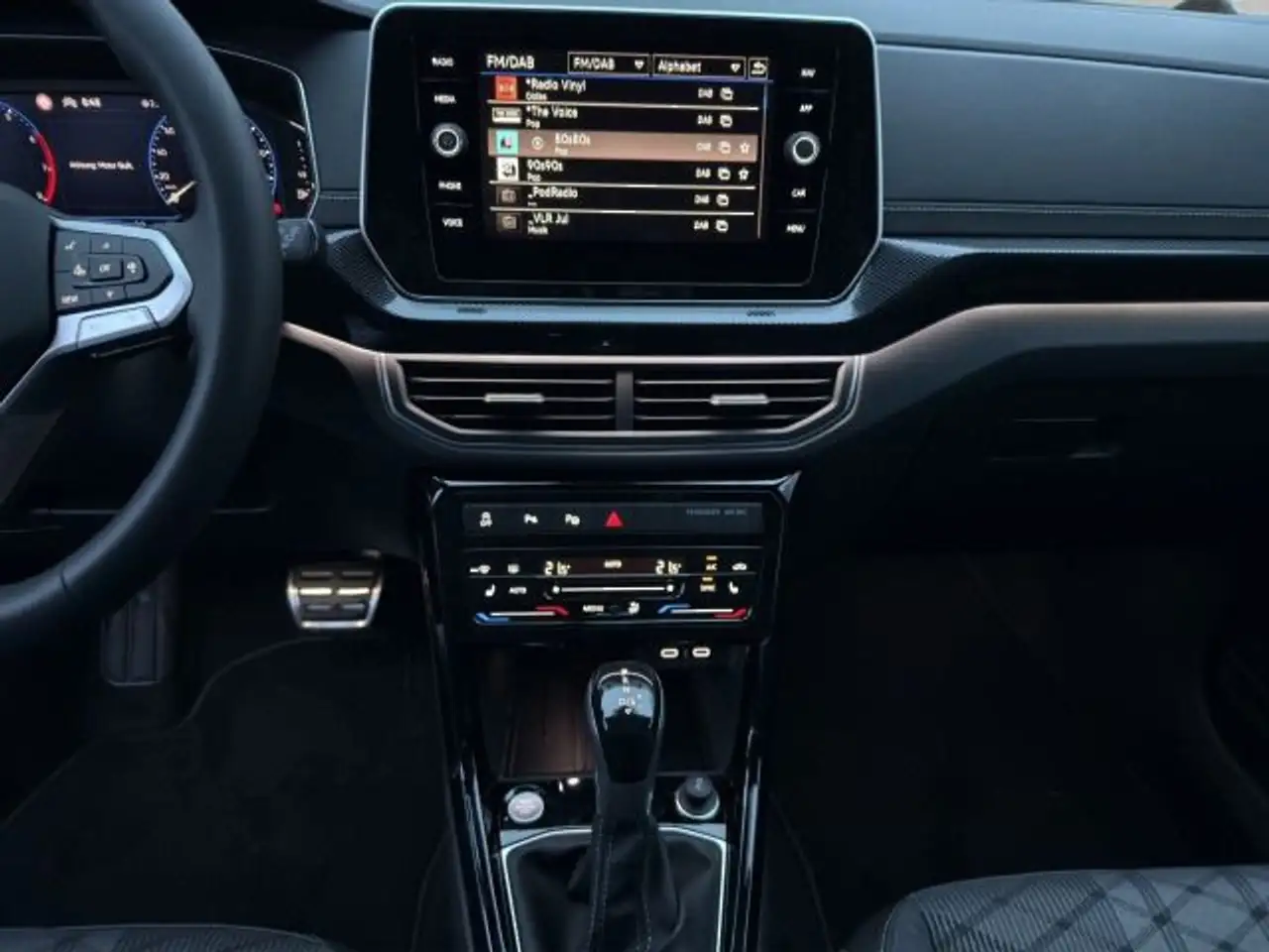 Volkswagen T-Cross R-Line 1.5 TSI DSG AHK+ACC+MATRIX-LED 12