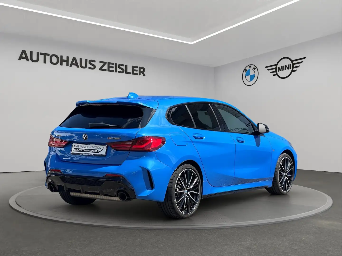BMW 135 M135i xDrive Hifi Navi DAB Klimaautomatik Blau - 2