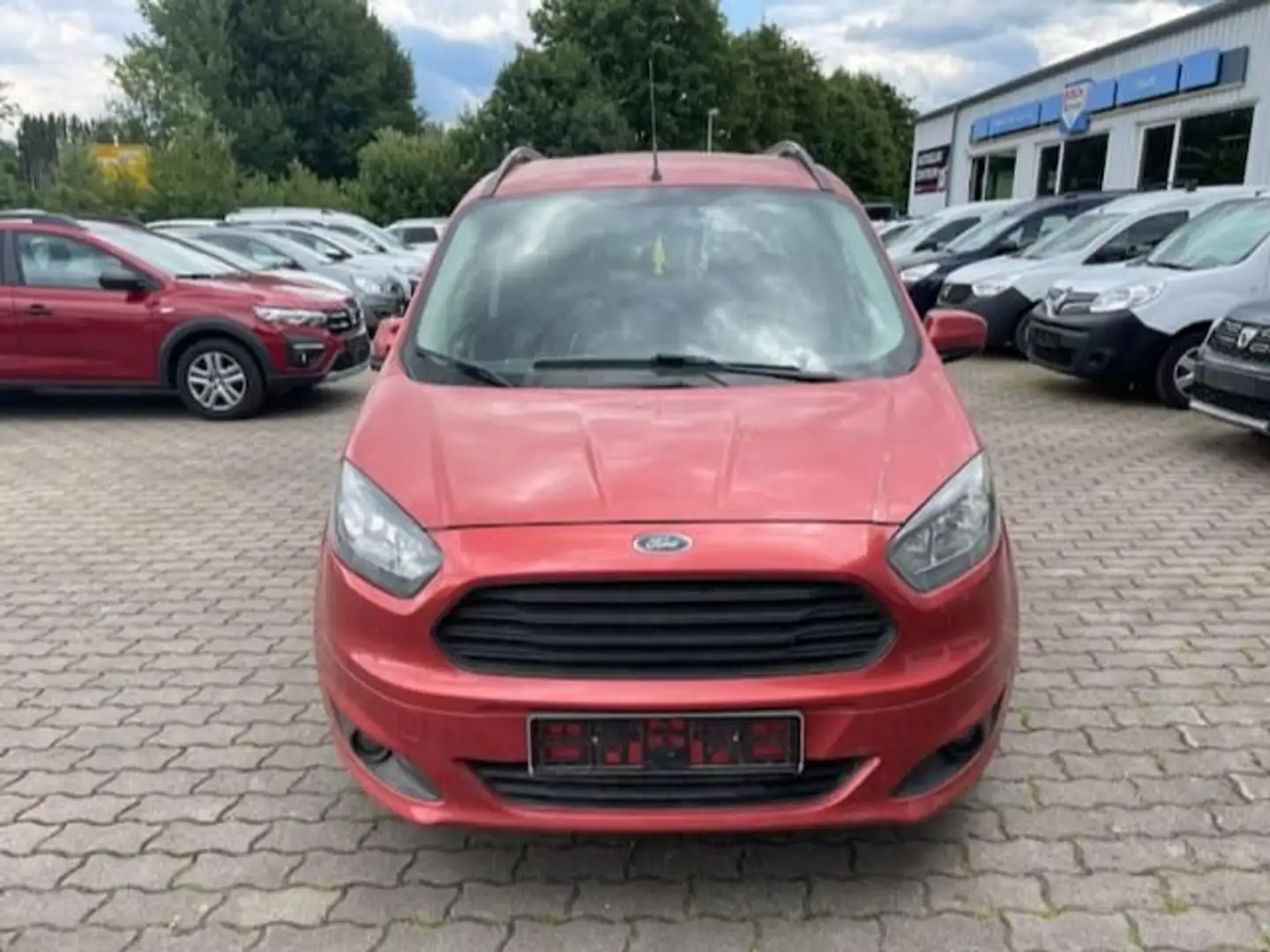 Ford Tourneo Courier 1.5 TDCi Trend Roşu - 2