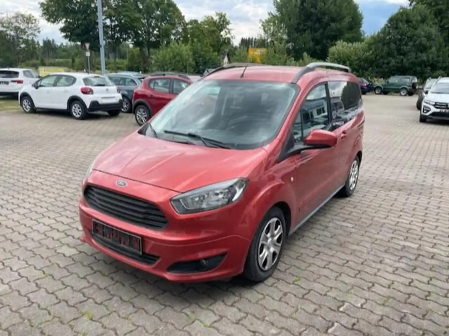Ford Tourneo Courier 1.5 TDCi Trend Rood - 1