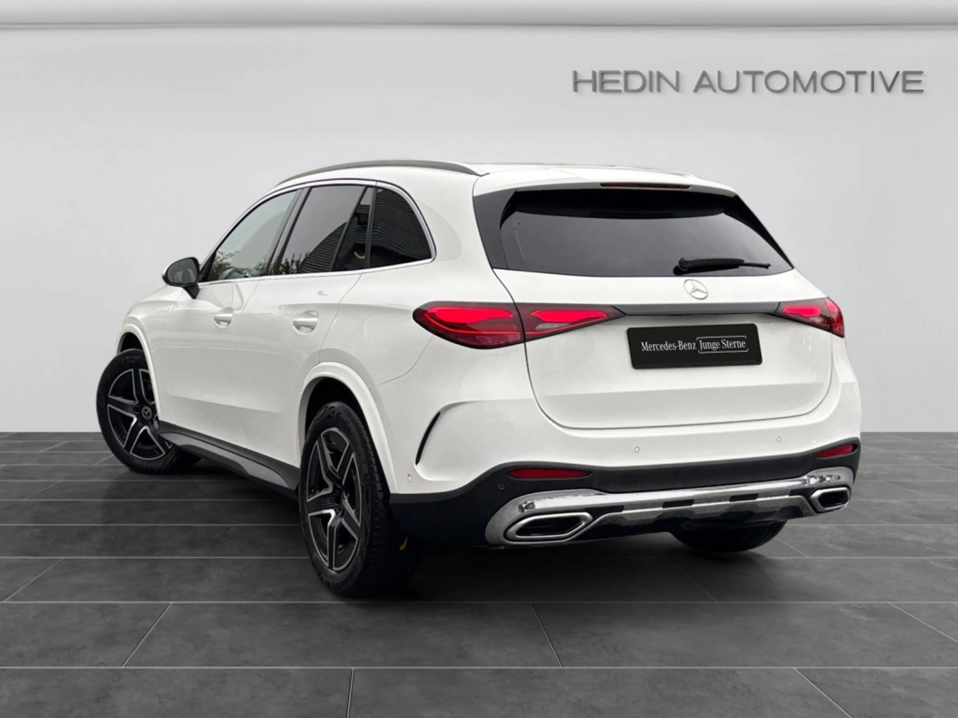 Mercedes-Benz GLC 300 d 4M AMG|PANO|MBUX|SHZ|AHK|KAM|KEYL — photo 3
