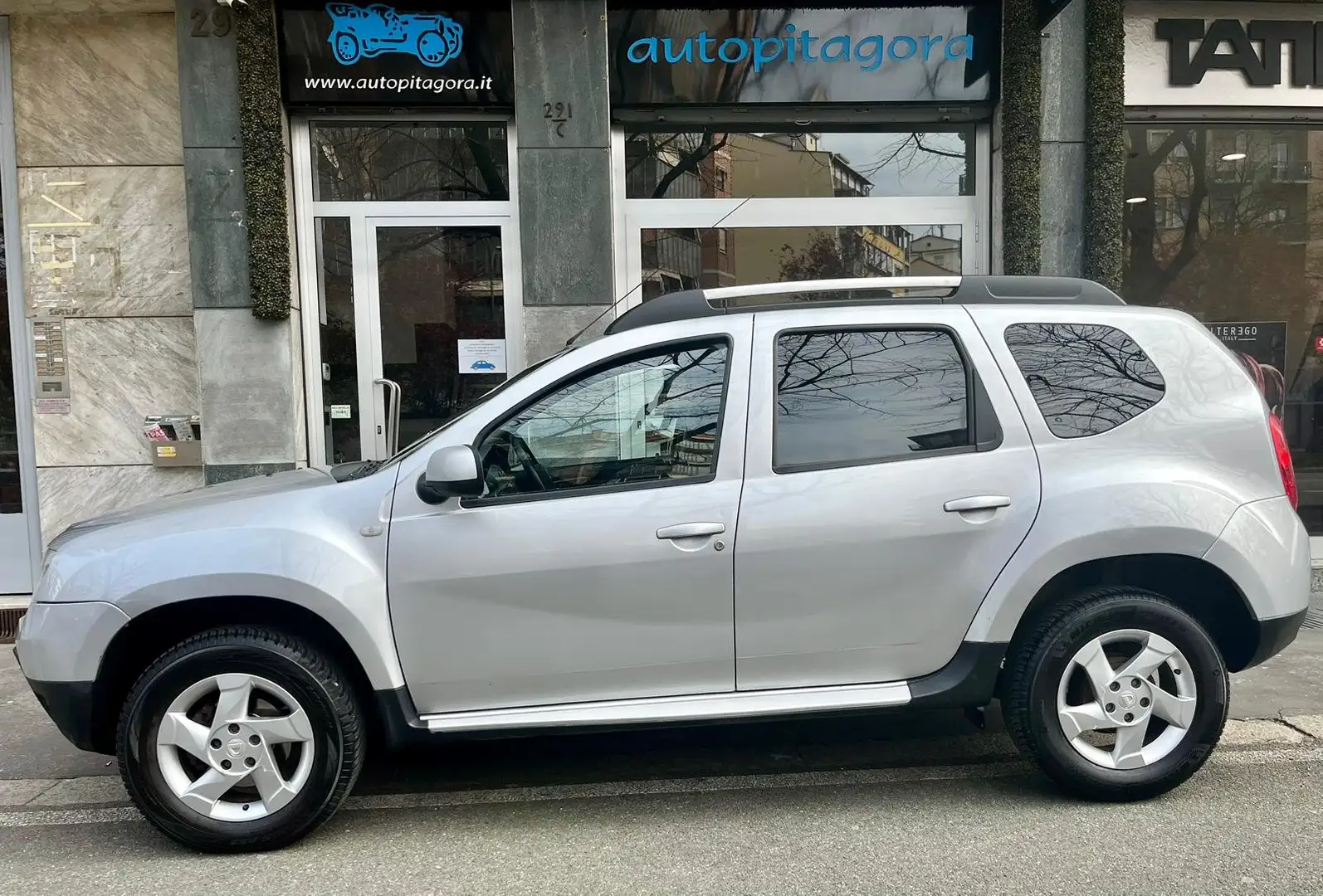 Dacia Duster Duster 1.5 dci Ambiance 4x2 110cv Argent - 1