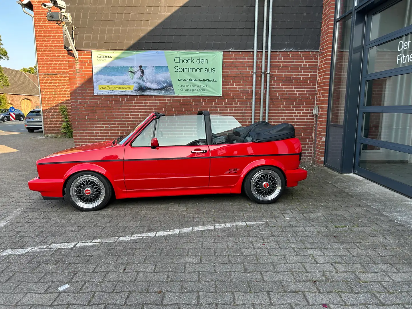 Volkswagen Golf Cabriolet Cabrio Sportline Rouge - 1