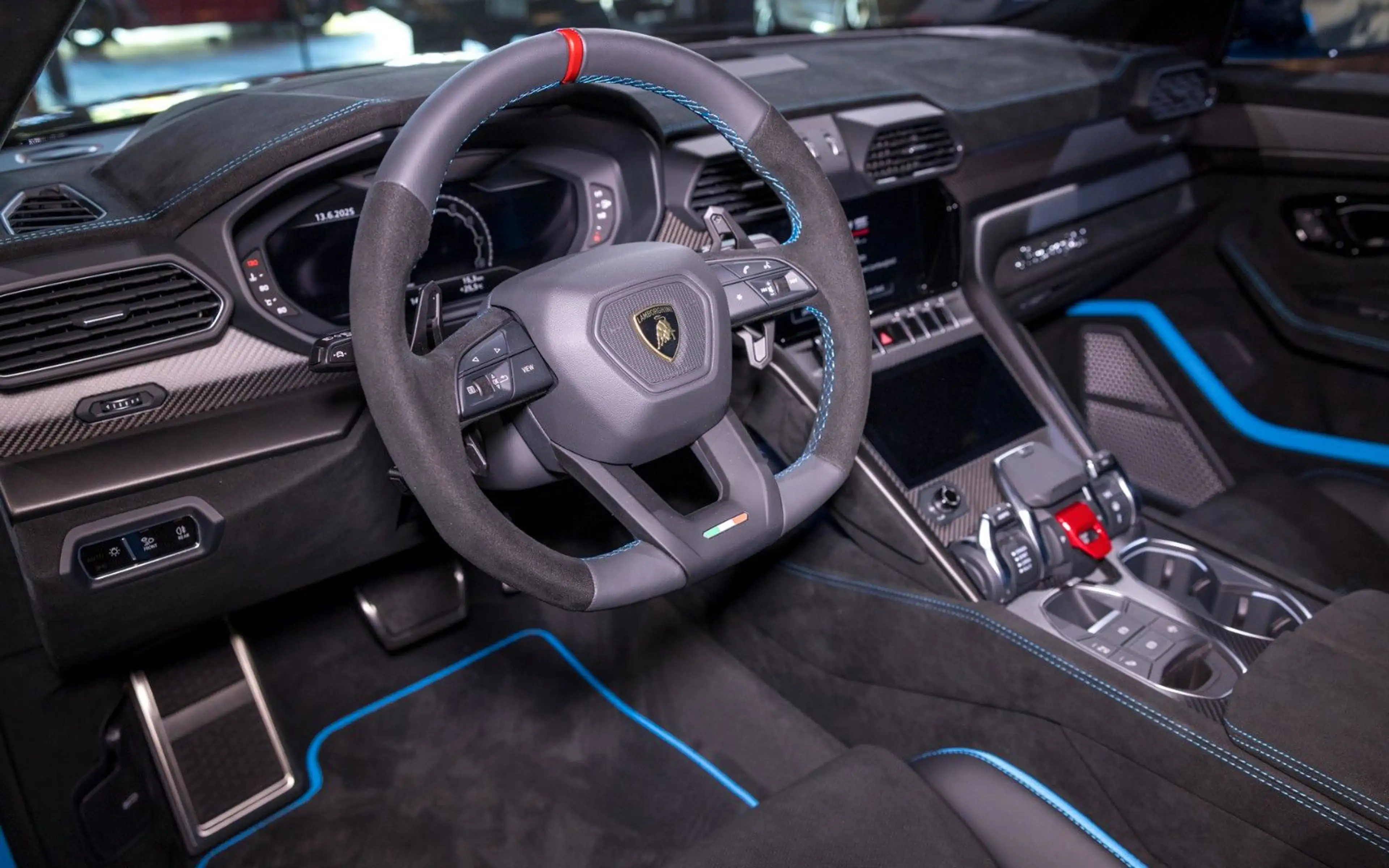 Lamborghini Urus URUS PERFORMANTE | CARBON | ADAS-PAKET | REAR-TV — photo 14