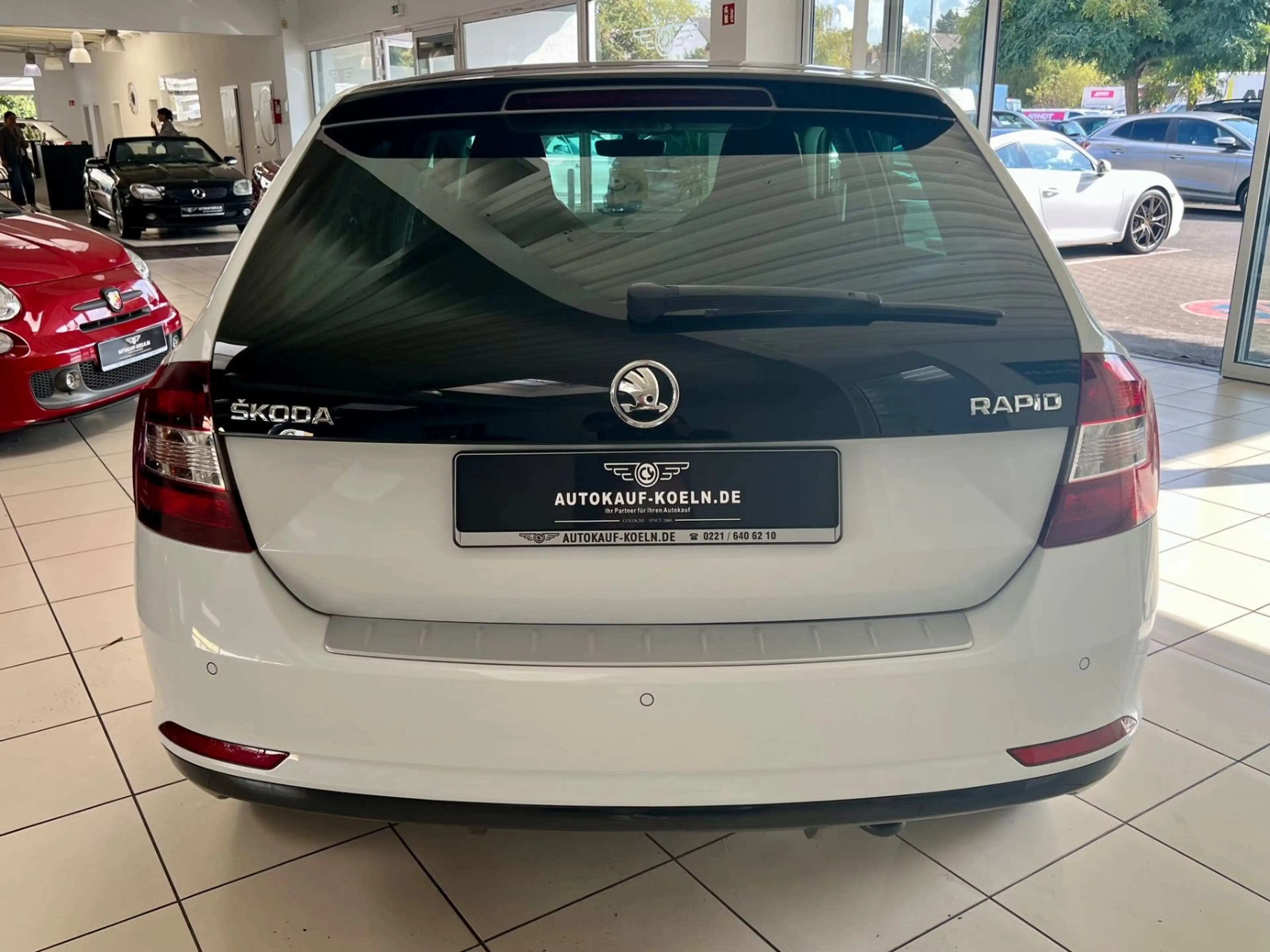 Skoda Rapid/Spaceback 1,4 TDi Spaceback Monte Carlo/Automatik/ — photo 4