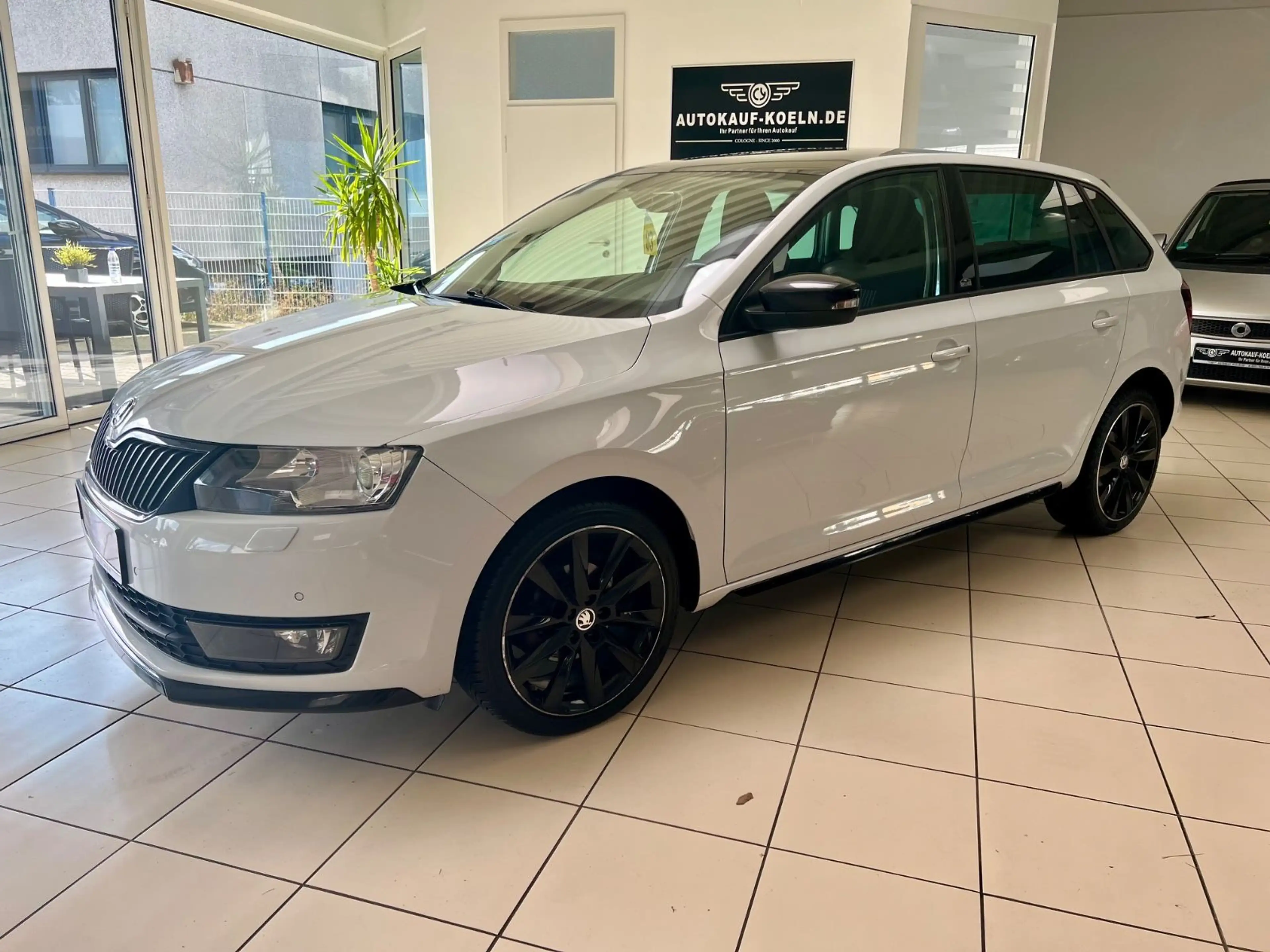 Skoda Rapid/Spaceback 1,4 TDi Spaceback Monte Carlo/Automatik/