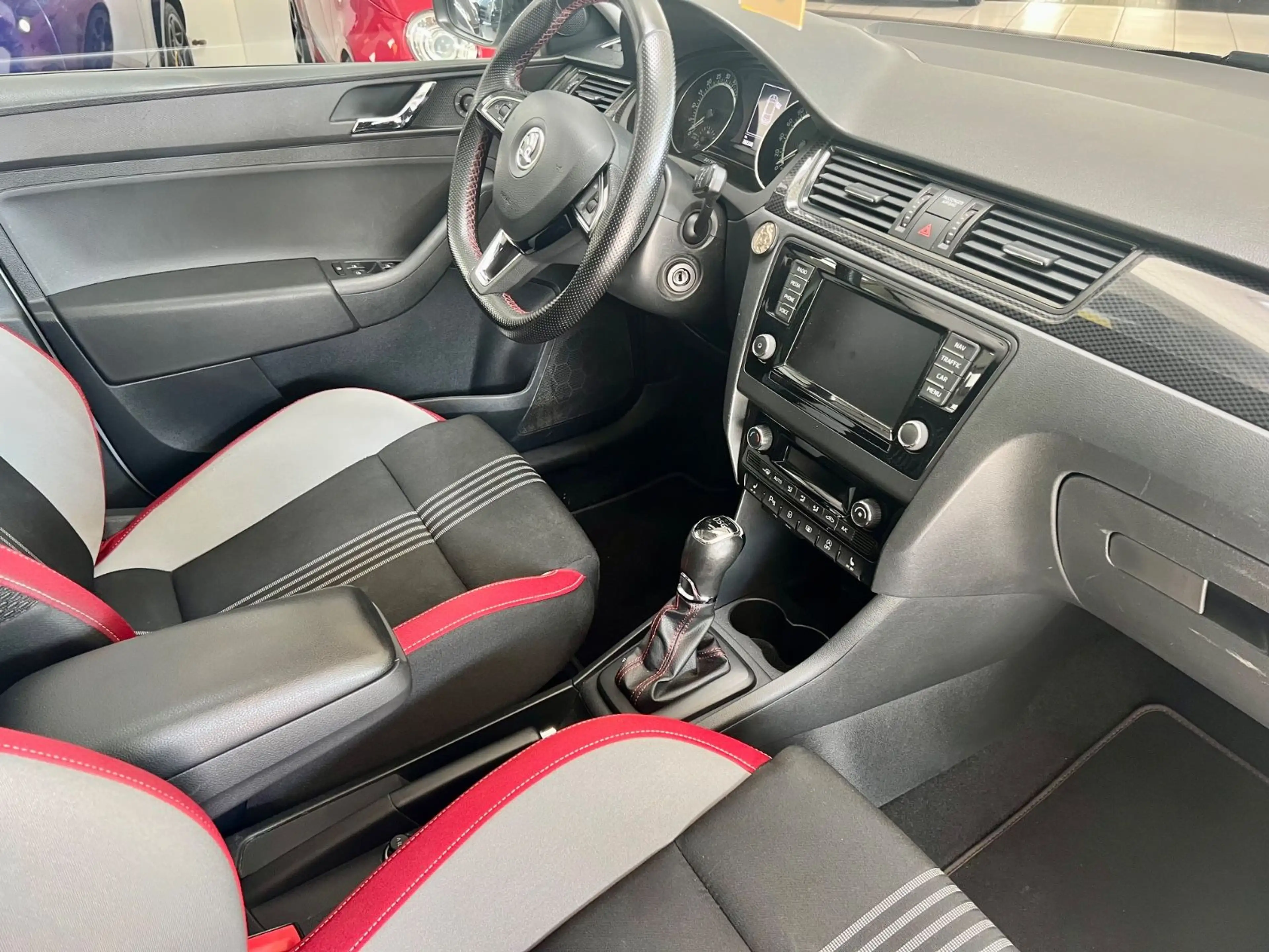 Skoda Rapid/Spaceback 1,4 TDi Spaceback Monte Carlo/Automatik/ — photo 10
