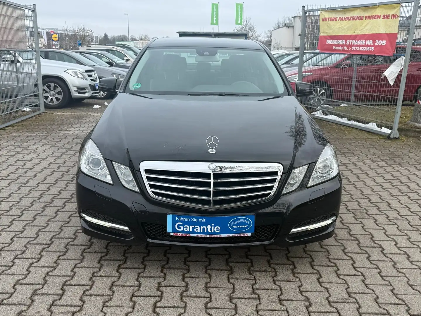 Mercedes-Benz E 200 CGI Limousine BlueEfficiency*AVANTGARDE*** Noir - 2