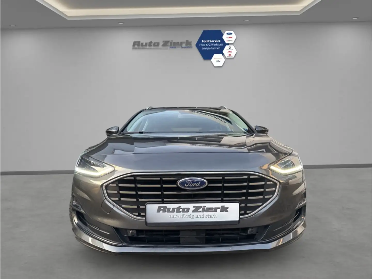 Ford Focus Turnier Titanium 1.0 Ecoboost Aut. NAVI ACC LED RF Grau - 2