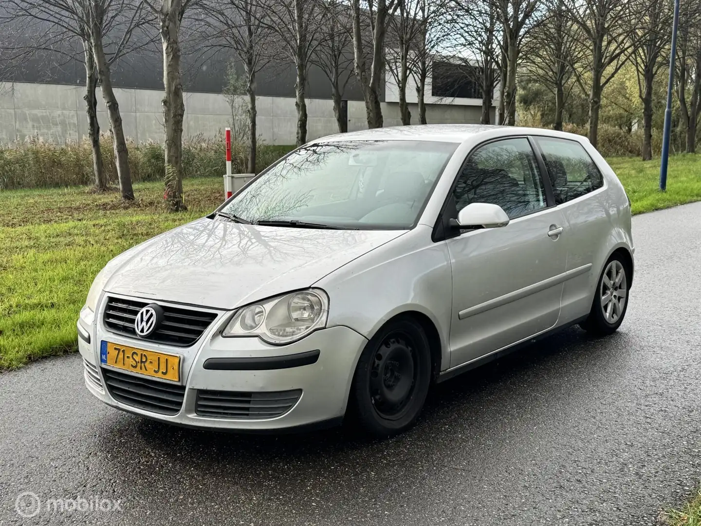 Volkswagen Polo 1.9 TDI Optive*AIRCO*ELEK. RAMEN Grijs - 1