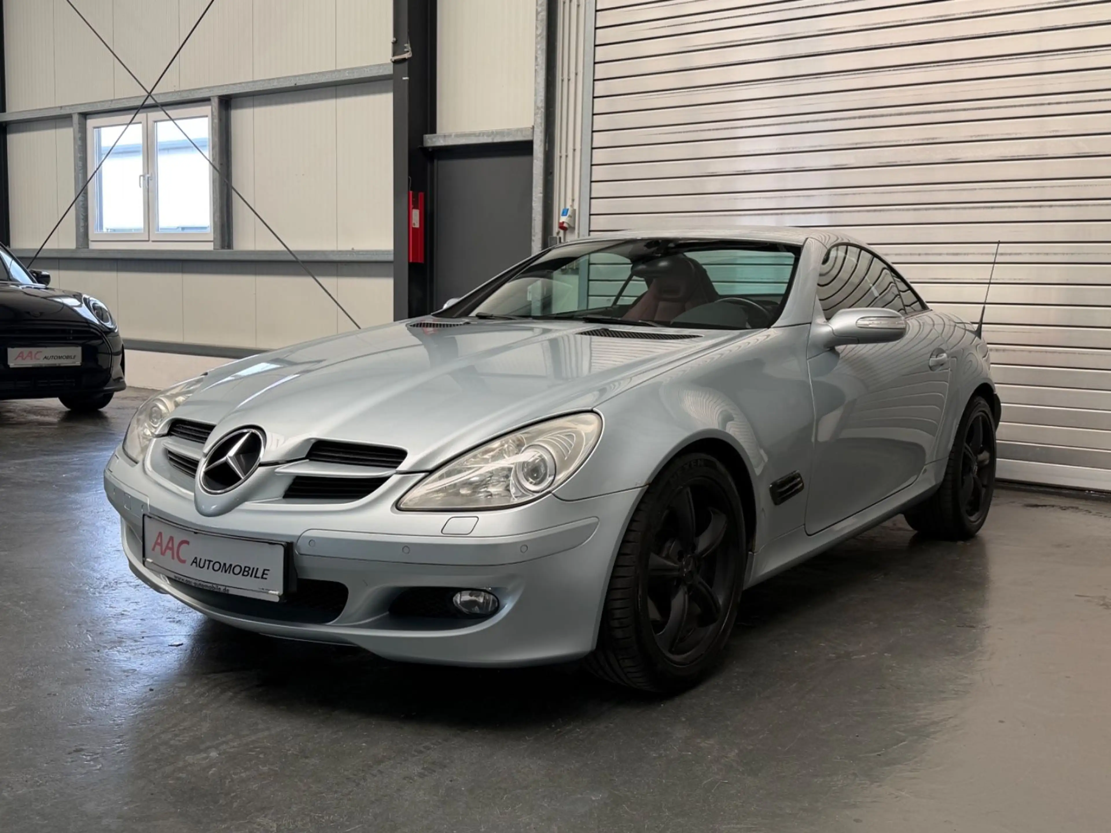 Mercedes-Benz SLK 280 /2. Hand/Airscarf/Leder rot — photo 5