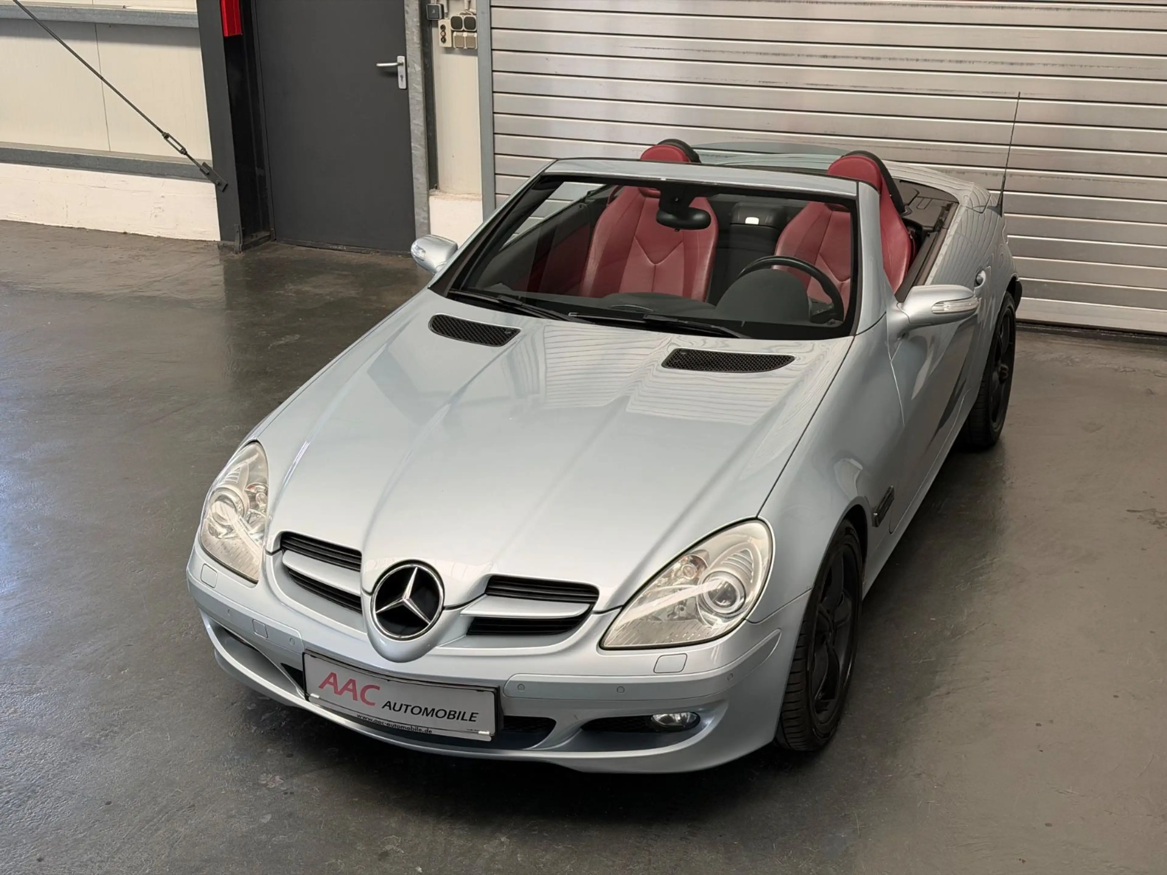 Mercedes-Benz SLK 280 /2. Hand/Airscarf/Leder rot — photo 4