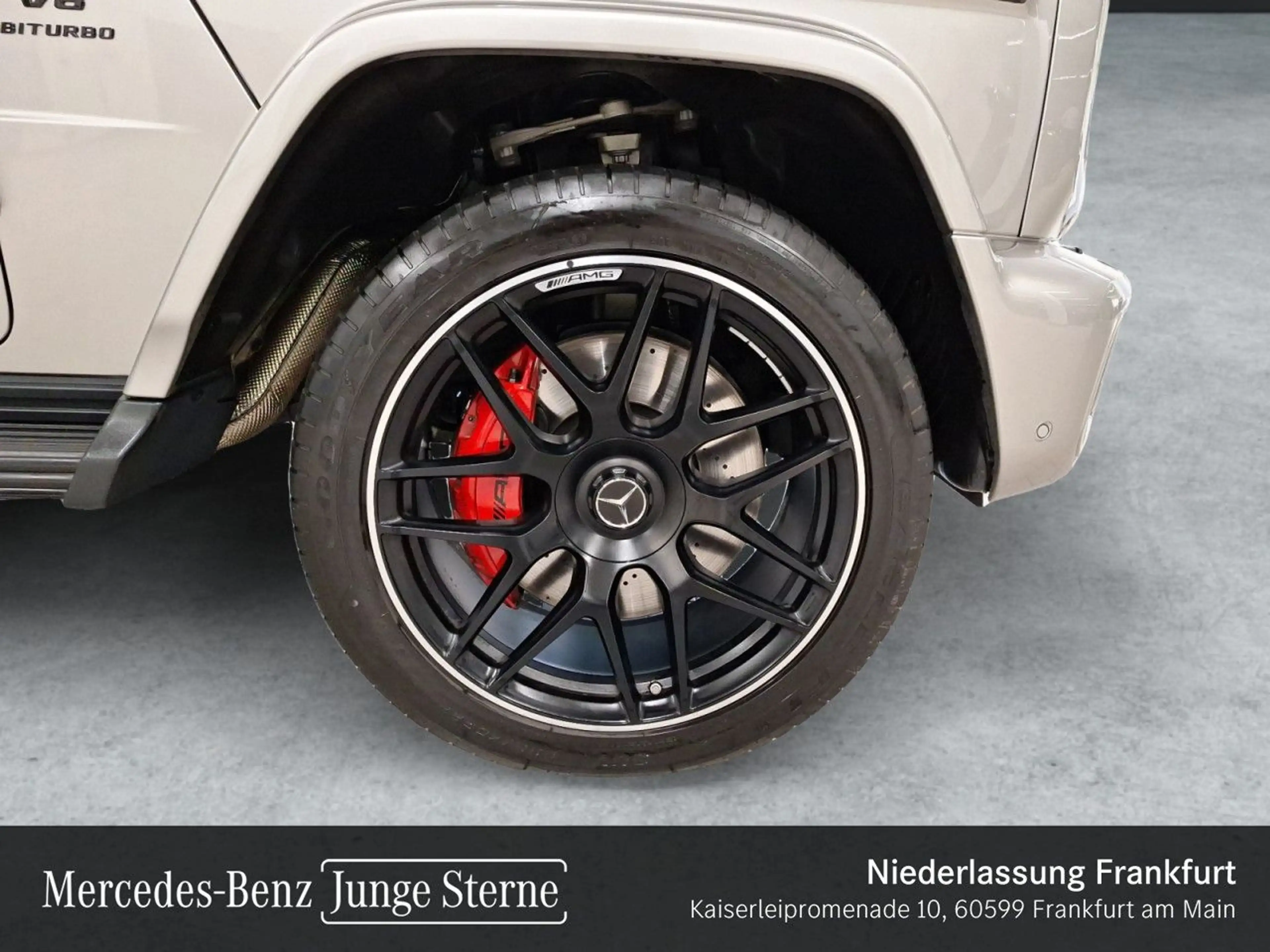 Mercedes-Benz G 63 AMG Burmester 3D 360° Stdhzg Multibeam Distr+ — photo 3