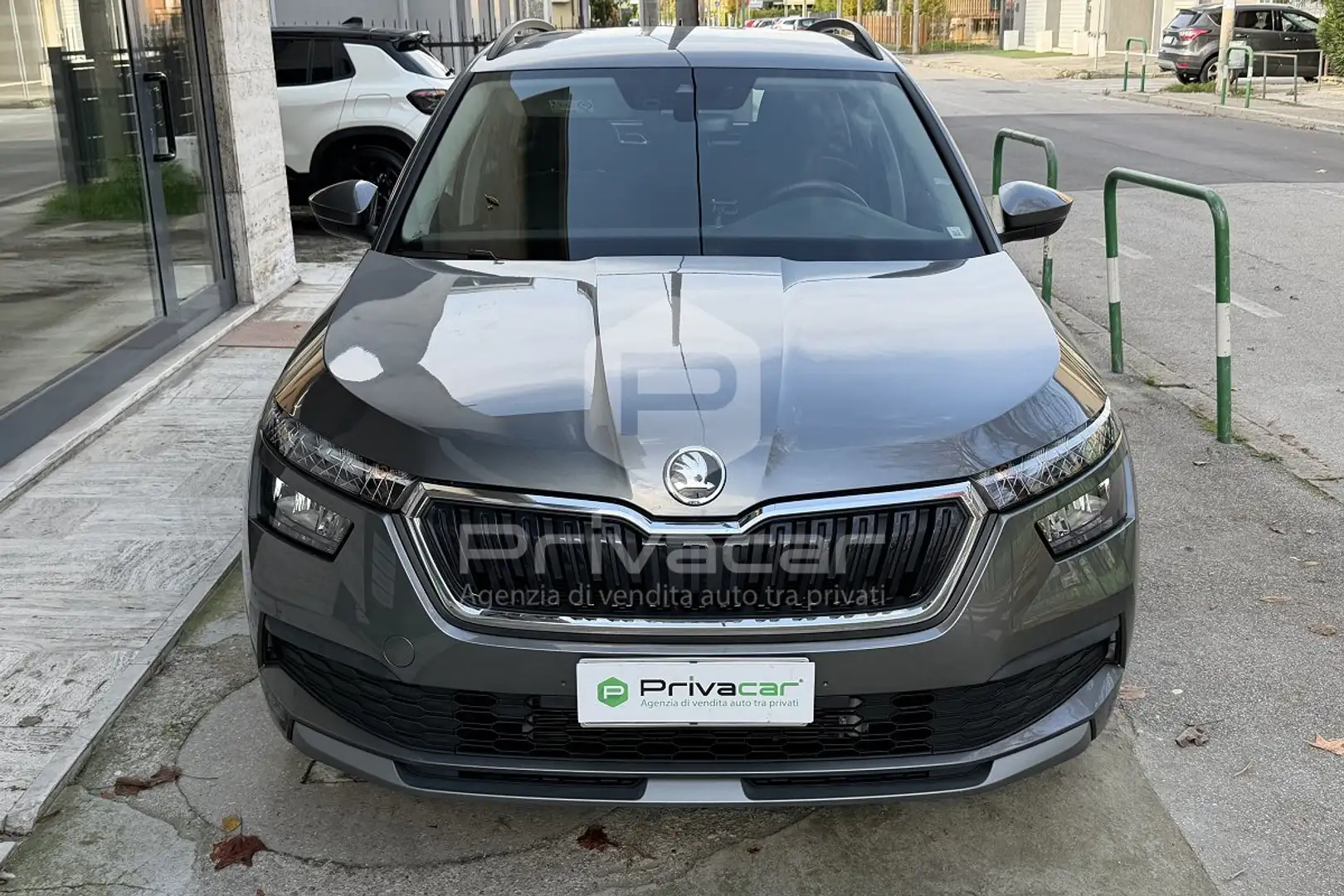 Skoda Kamiq Kamiq 1.0 TSI 110 CV DSG Ambition Argento - 2