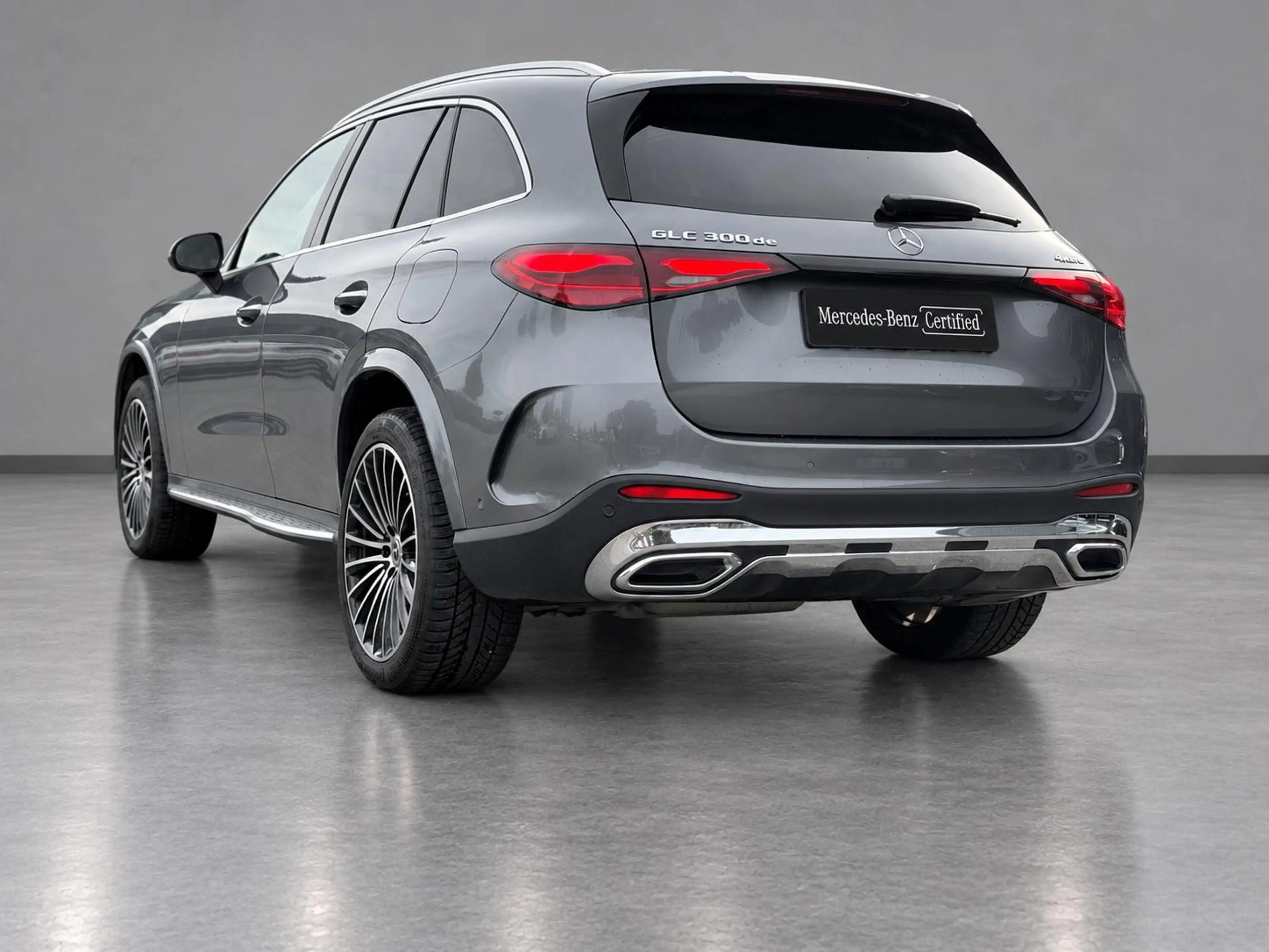 Mercedes-Benz GLC 300 GLC de 4MATIC AMG Line — photo 4