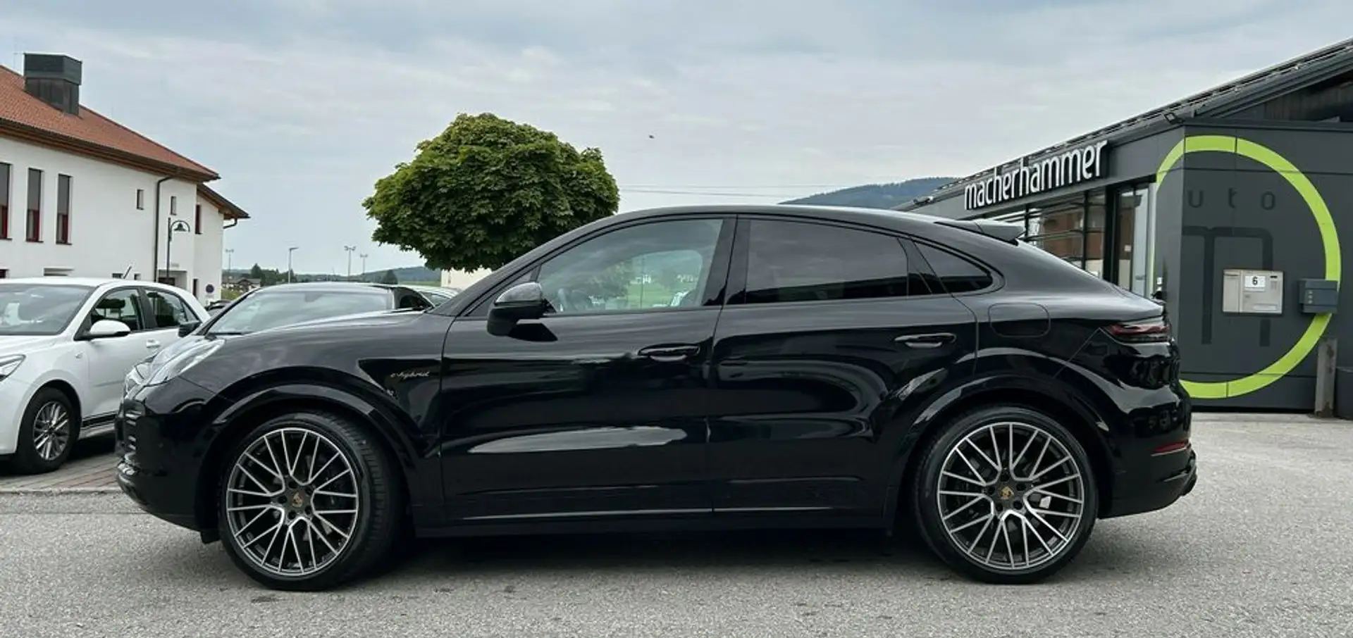 Porsche Cayenne Platinum Edition E-Hybrid*APPROVED*LED*22'' Schwarz - 2