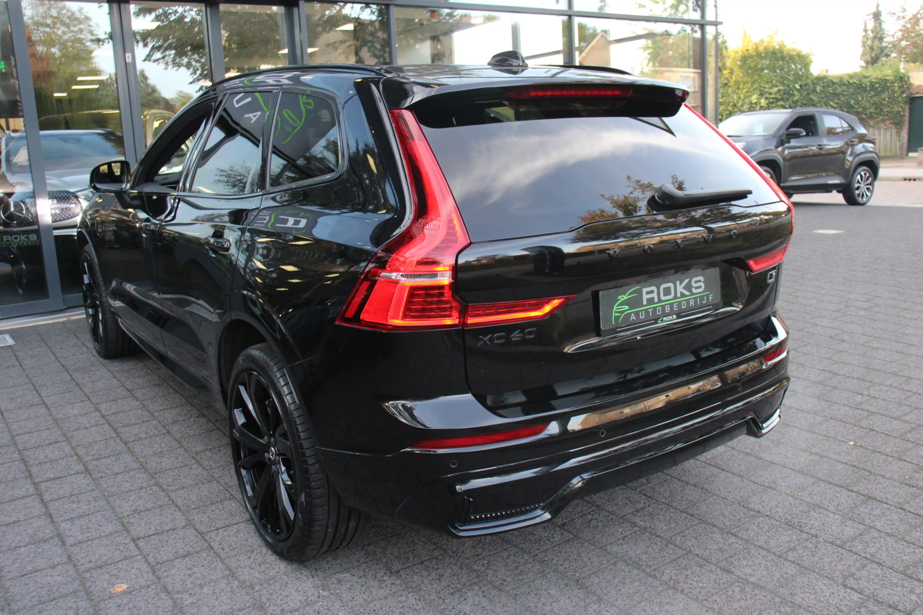 Volvo XC60 2.0 T6 Plug-in hybrid AWD Plus Dark Navi/Camera/Ke — photo 13