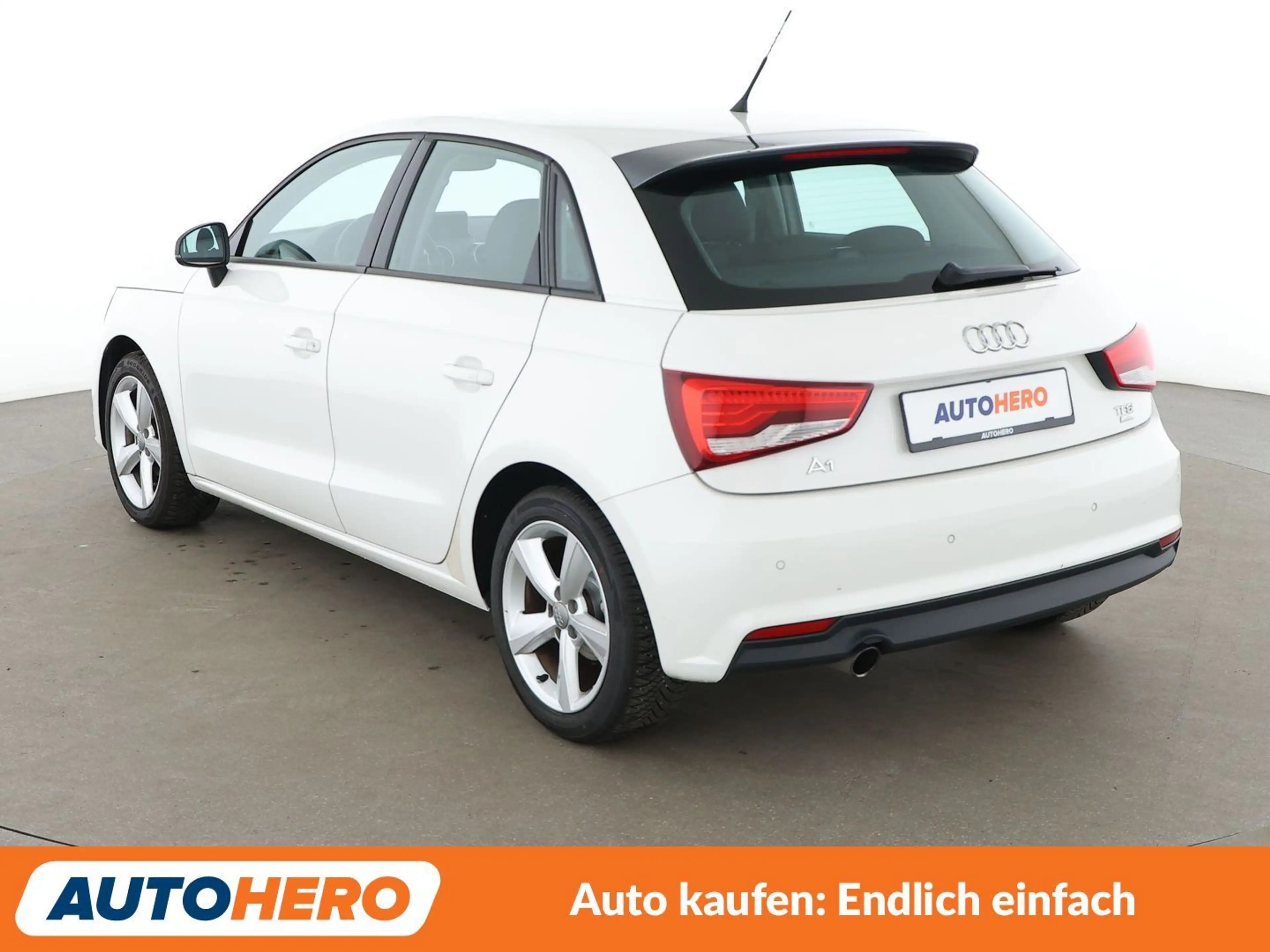 Audi A1 1.0 TFSI Design*XENON*TEMPO*PDC*SHZ*KLIMA*GARANTIE — photo 4