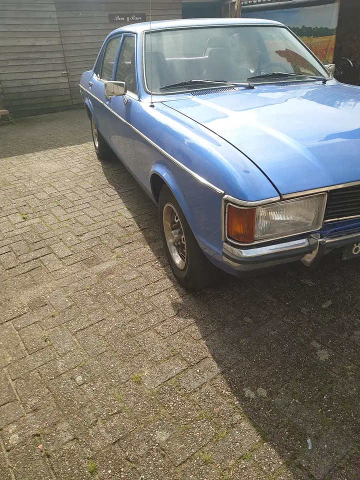 Ford Granada L 2.3. v6, foto 9
