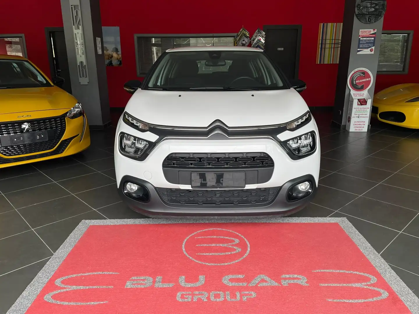 Citroen C3 C3 1.2 puretech Shine s Bianco - 2