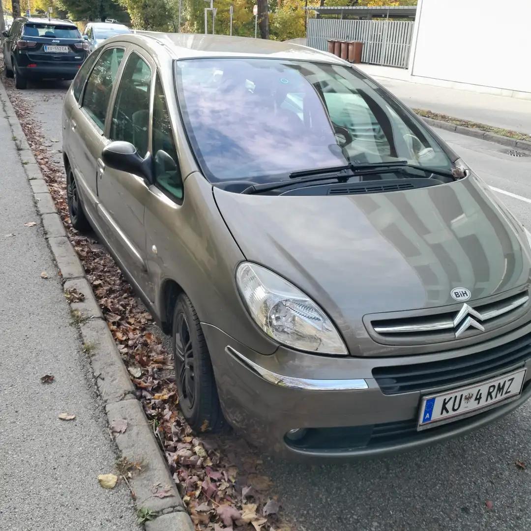 Citroen Xsara Picasso 1,6i emotion - 1