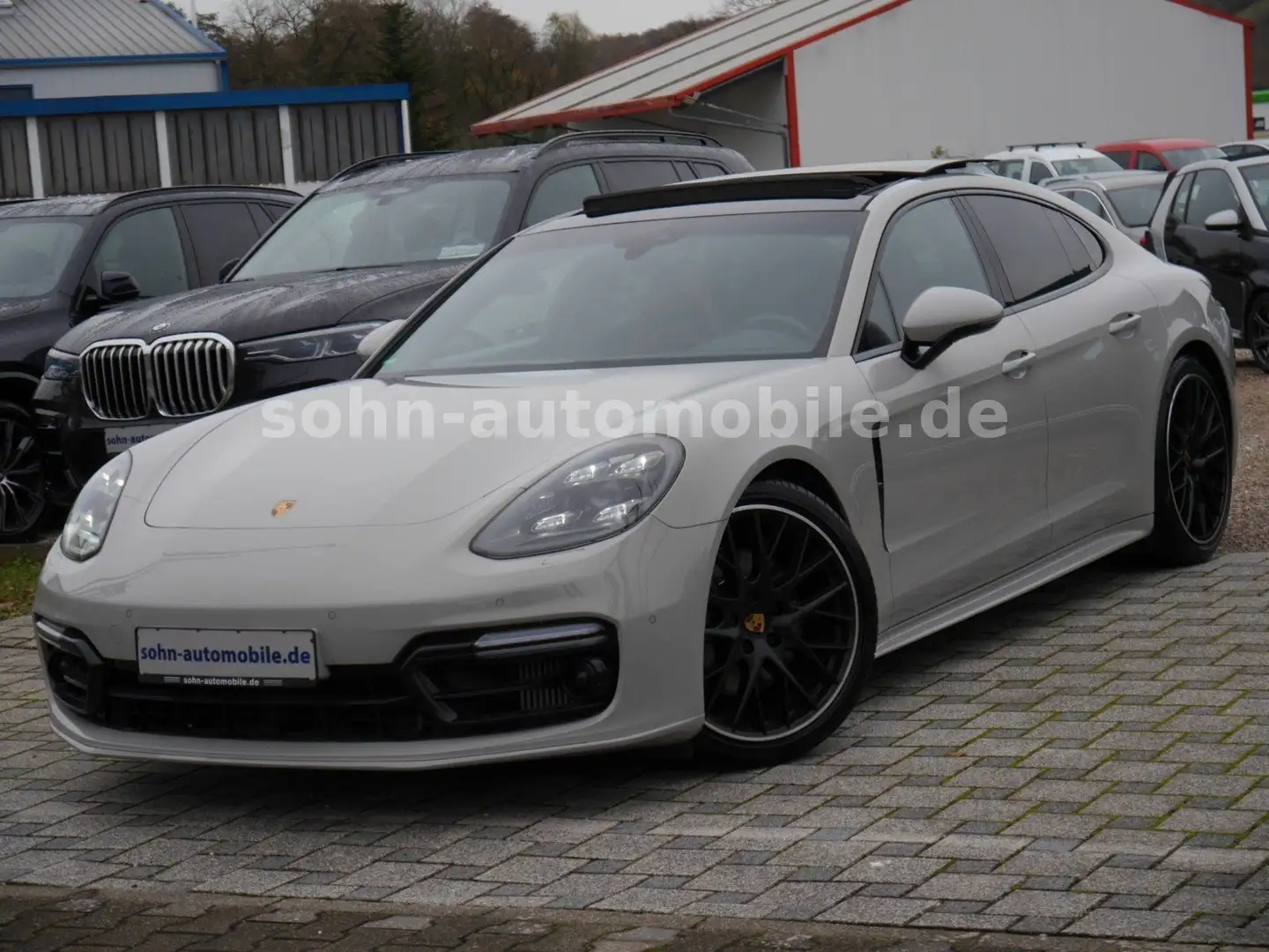 Porsche Panamera 4S APPROVED Sport-Design Leder-rot Grau - 1