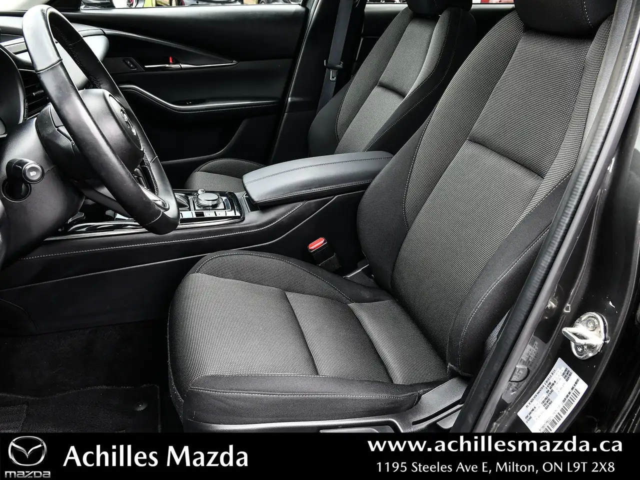 Mazda CX-30 photo Mazda CX-30
