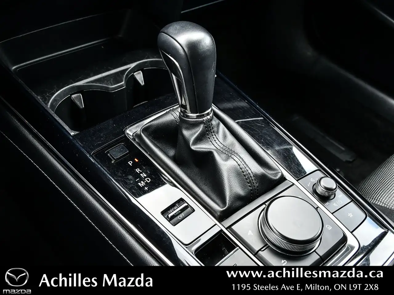 Mazda CX-30 photo Mazda CX-30