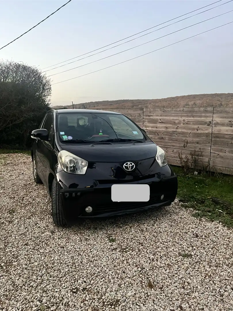 Toyota iQ iQ 68 VVT-i MultiDrive Schwarz - 1