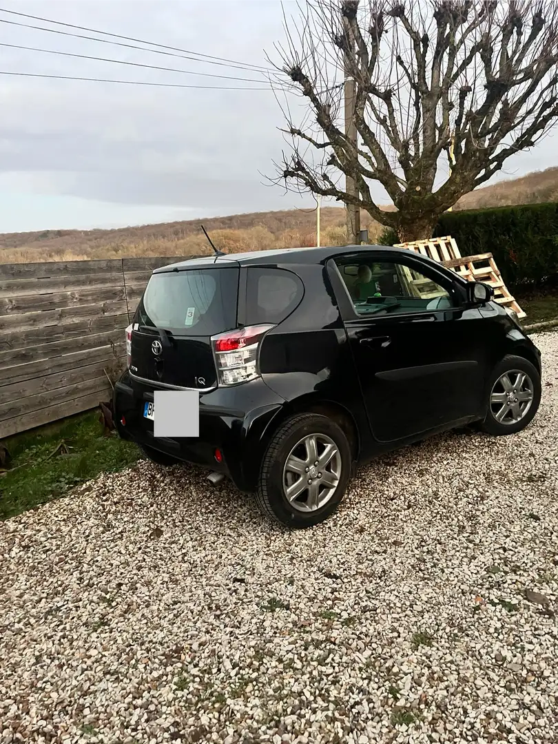 Toyota iQ iQ 68 VVT-i MultiDrive Schwarz - 2
