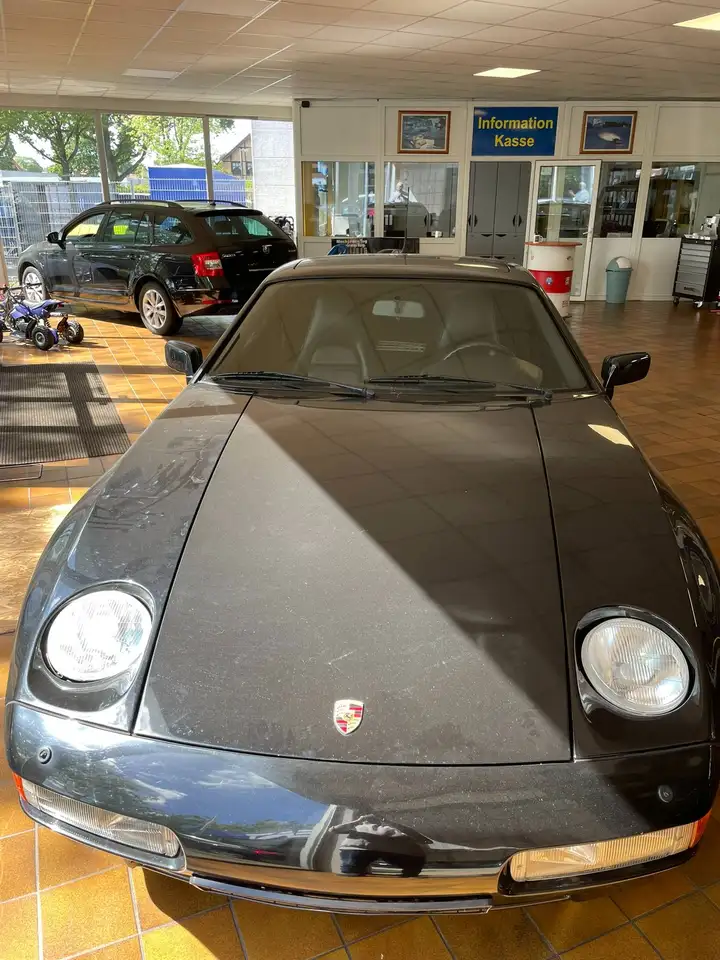 Porsche 928 Automatik S 4, foto 4