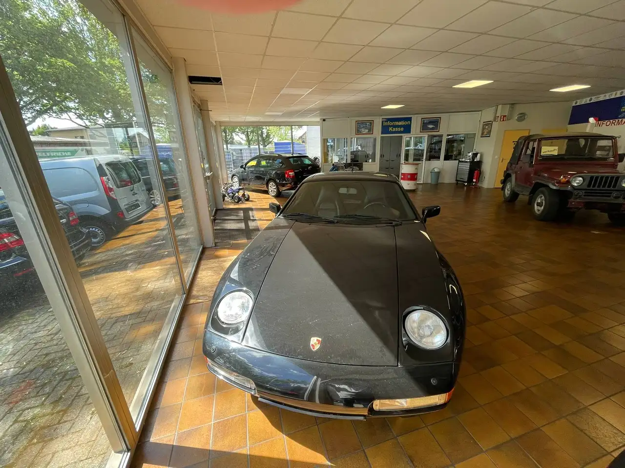 Porsche 928 Automatik S 4, foto 6