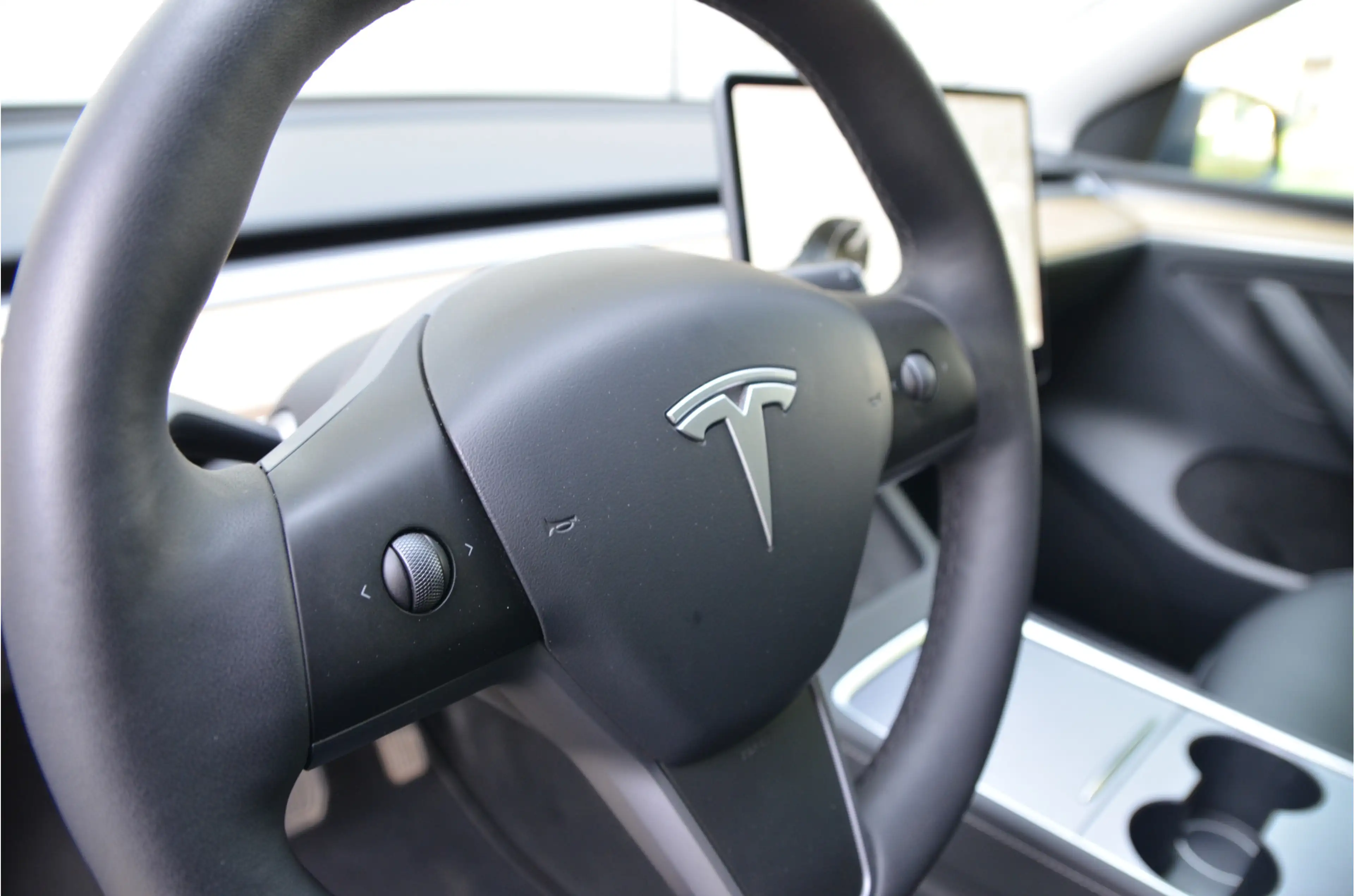 Tesla Model Y RWD 58 kWh AutoPilot3.0 Ryzen, LFP Accu, 20" Alu — photo 15