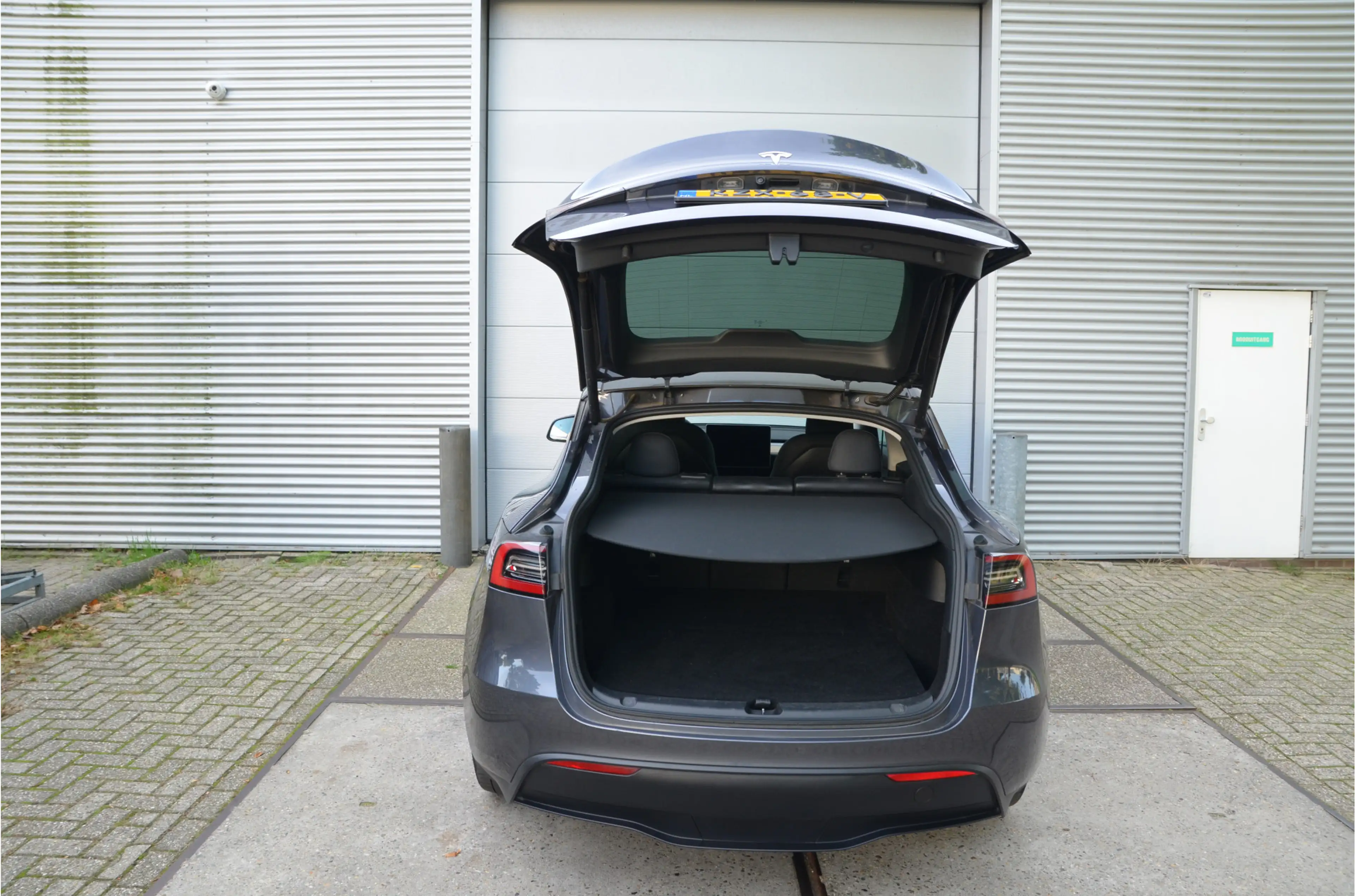 Tesla Model Y RWD 58 kWh AutoPilot3.0 Ryzen, LFP Accu, 20" Alu — photo 34