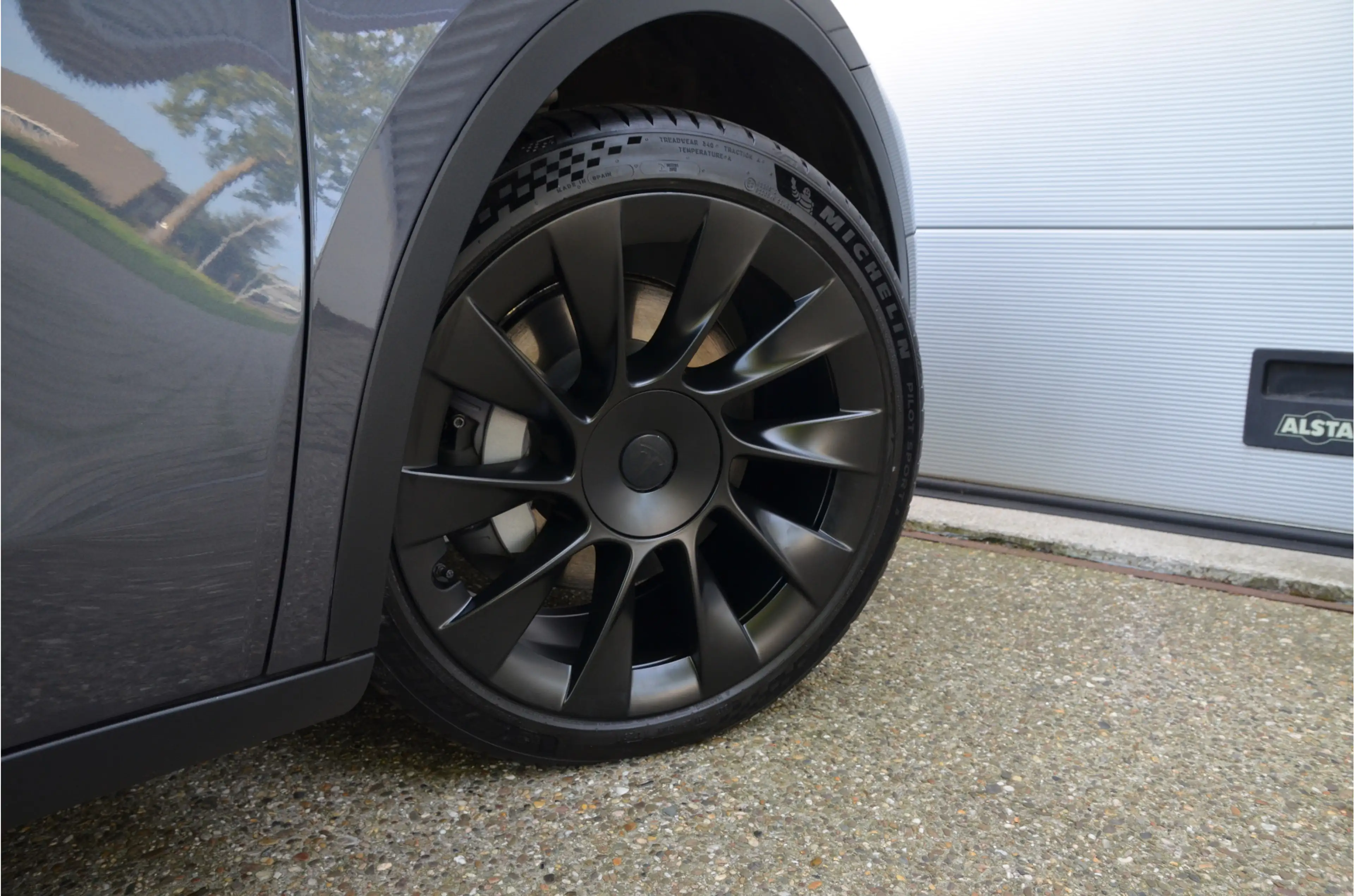 Tesla Model Y RWD 58 kWh AutoPilot3.0 Ryzen, LFP Accu, 20" Alu — photo 5
