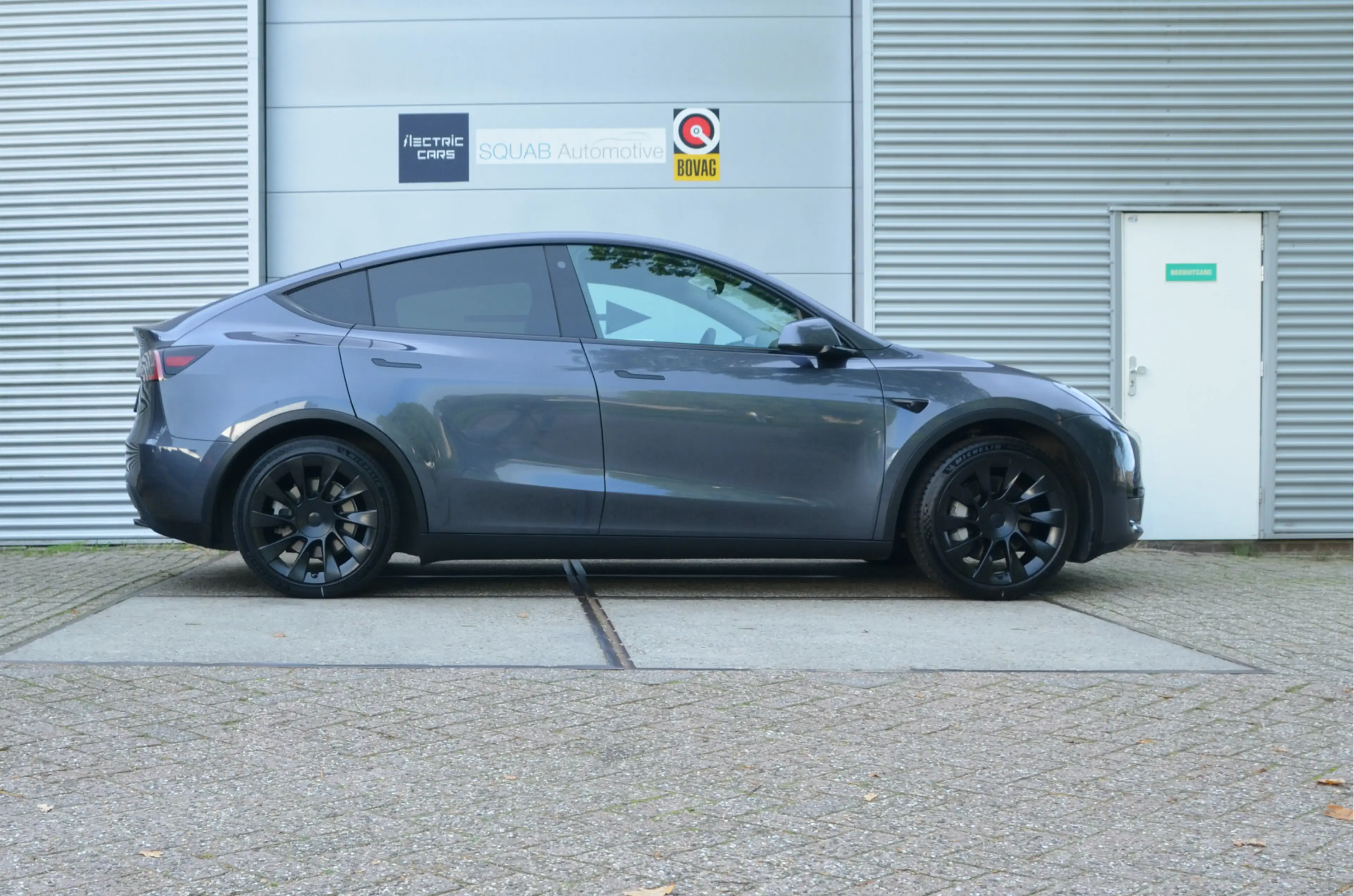 Tesla Model Y RWD 58 kWh AutoPilot3.0 Ryzen, LFP Accu, 20" Alu — photo 7
