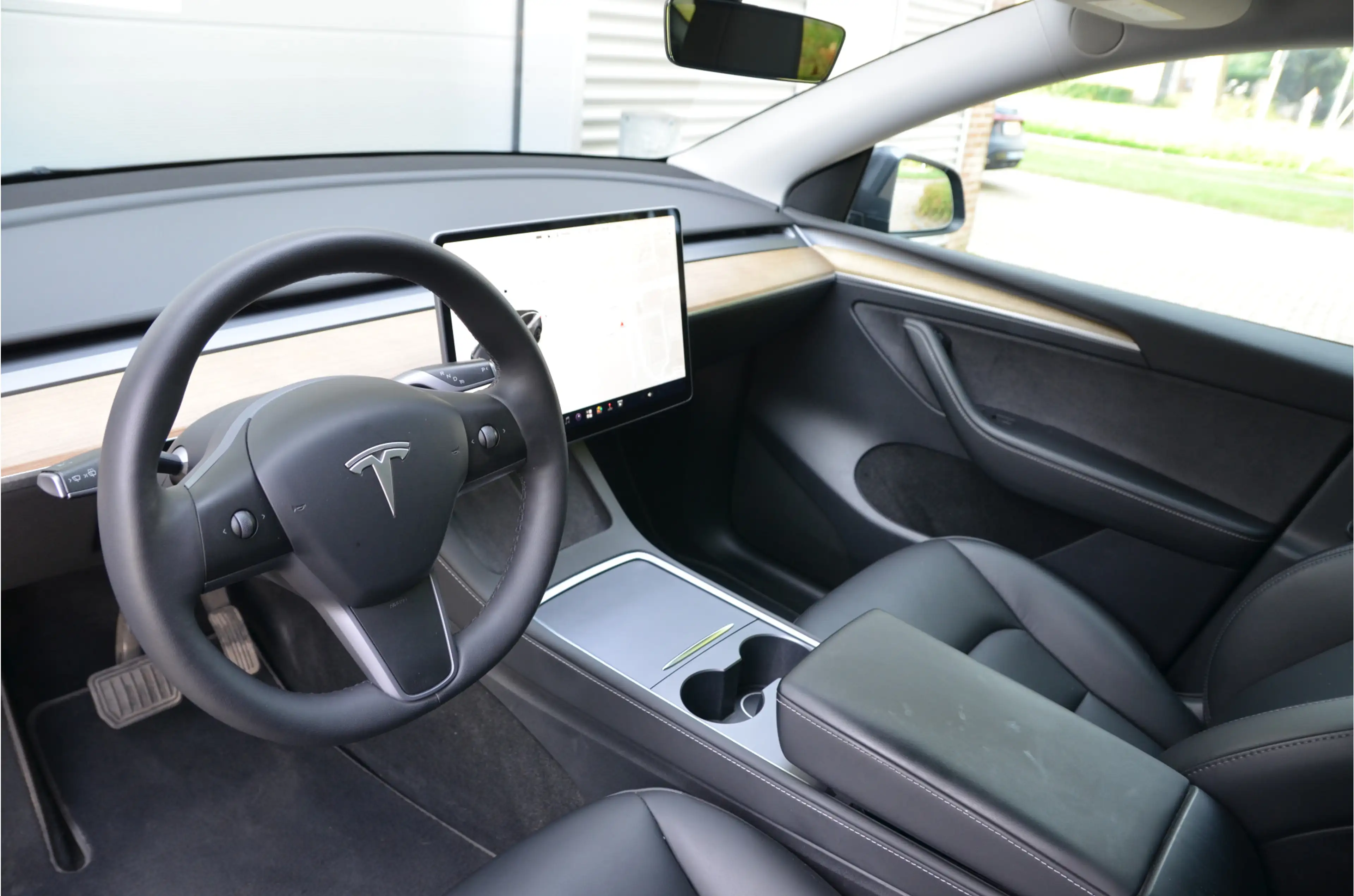 Tesla Model Y RWD 58 kWh AutoPilot3.0 Ryzen, LFP Accu, 20" Alu — photo 10