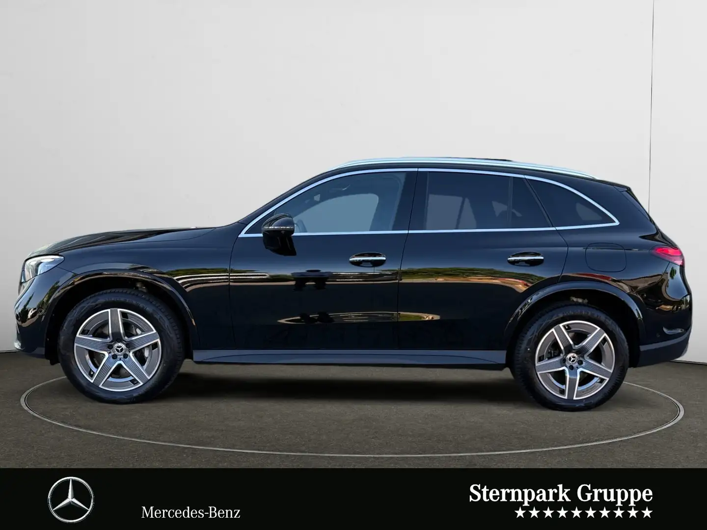 Mercedes-Benz GLC 300 GLC 300 de 4M AMG +AHK+Distro+Pano+Burmester+HuD Noir - 2