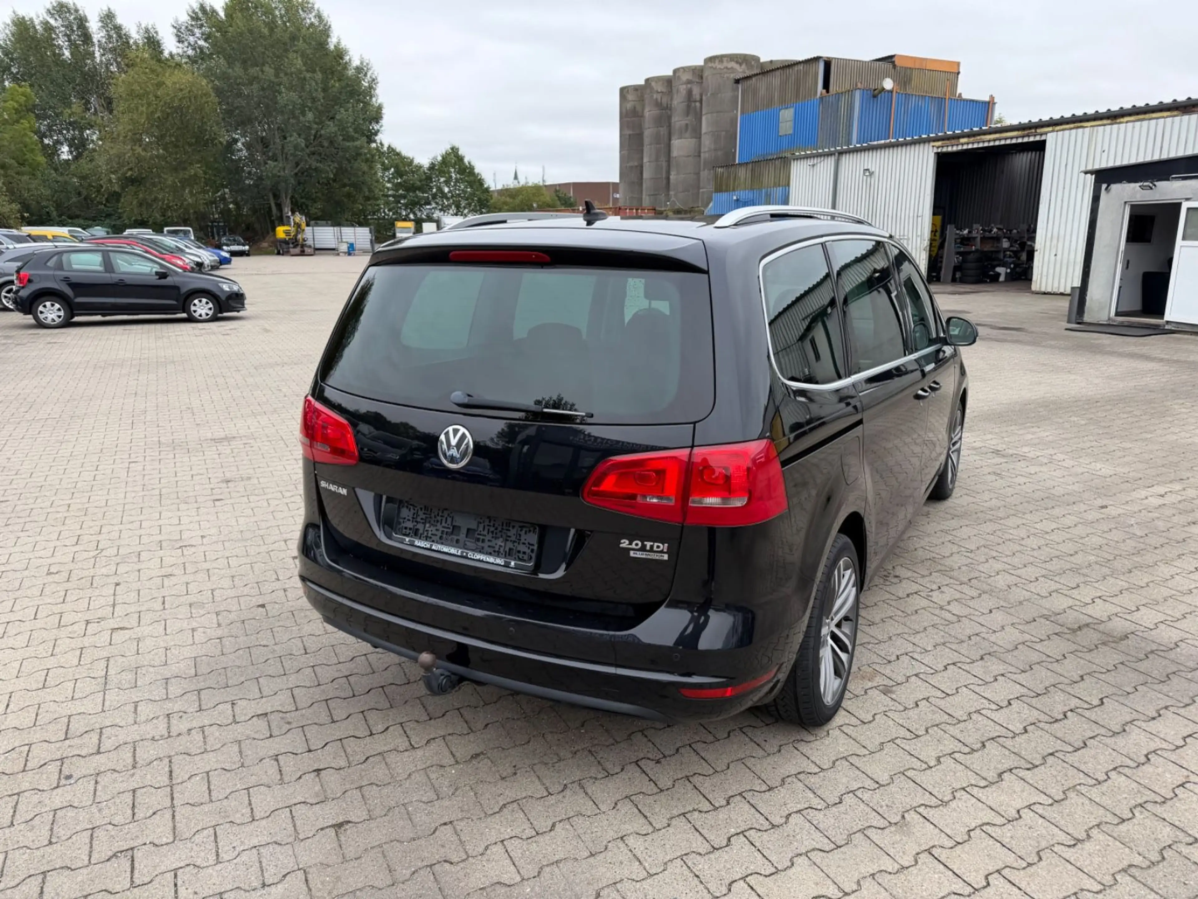 Volkswagen Sharan Cup BMT/2,0/XENON/NAVI/AHK/TEMPOMAT — photo 5