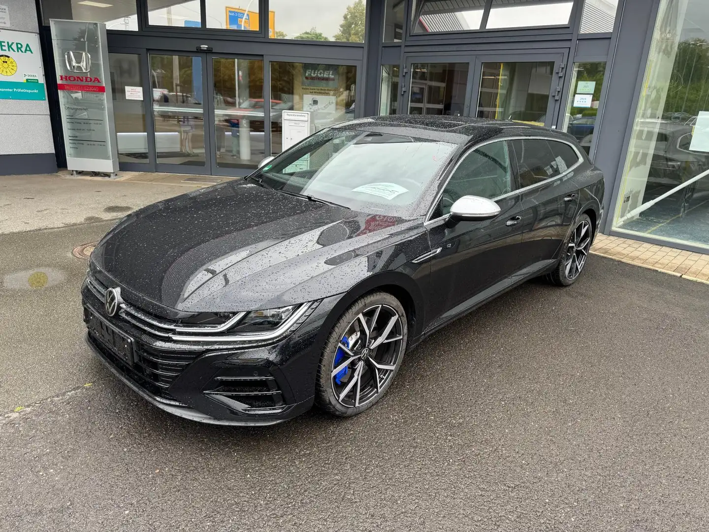 Volkswagen Arteon SB 2.0 TSI DSG 4M R UPE: 74.805€|Garantie Noir - 2