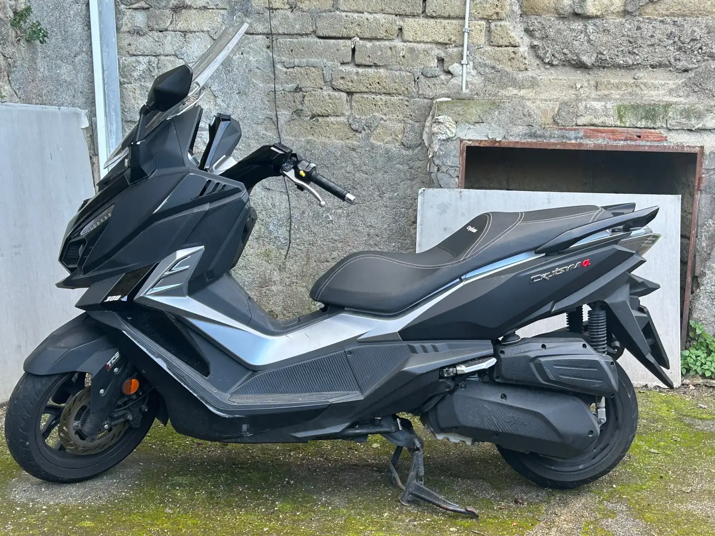 SYM Cruisym 300 Černá - 1