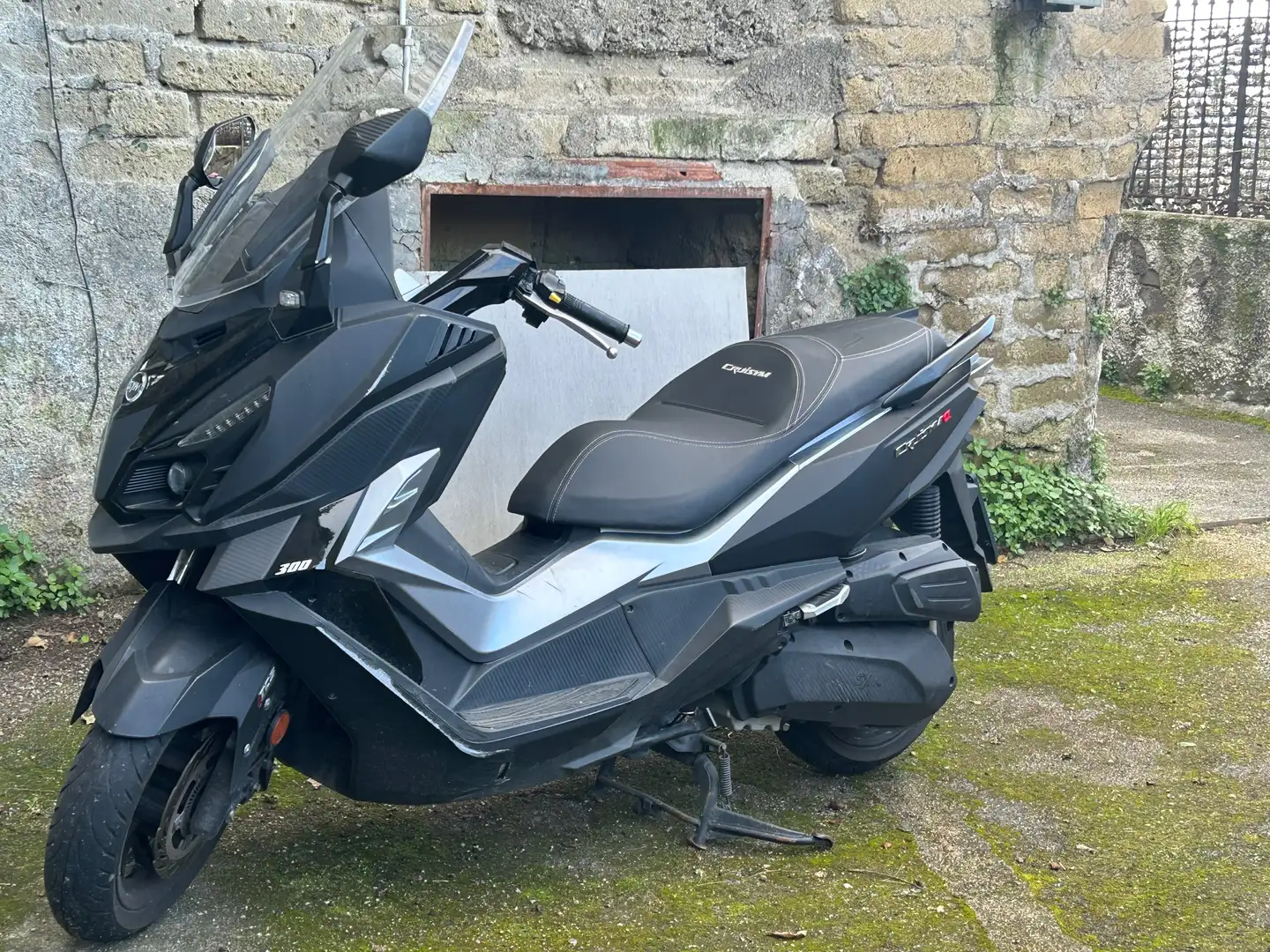 SYM Cruisym 300 Černá - 2