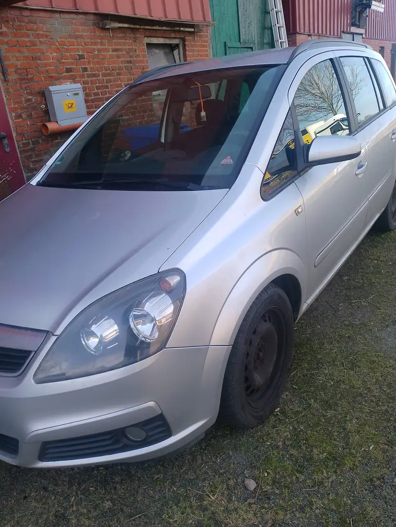 Opel Zafira Zafira 1.9 CDTI Silber - 2