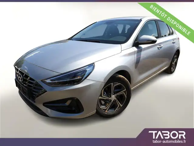 Hyundai i30 LED GPS Sièges chauf. Cam